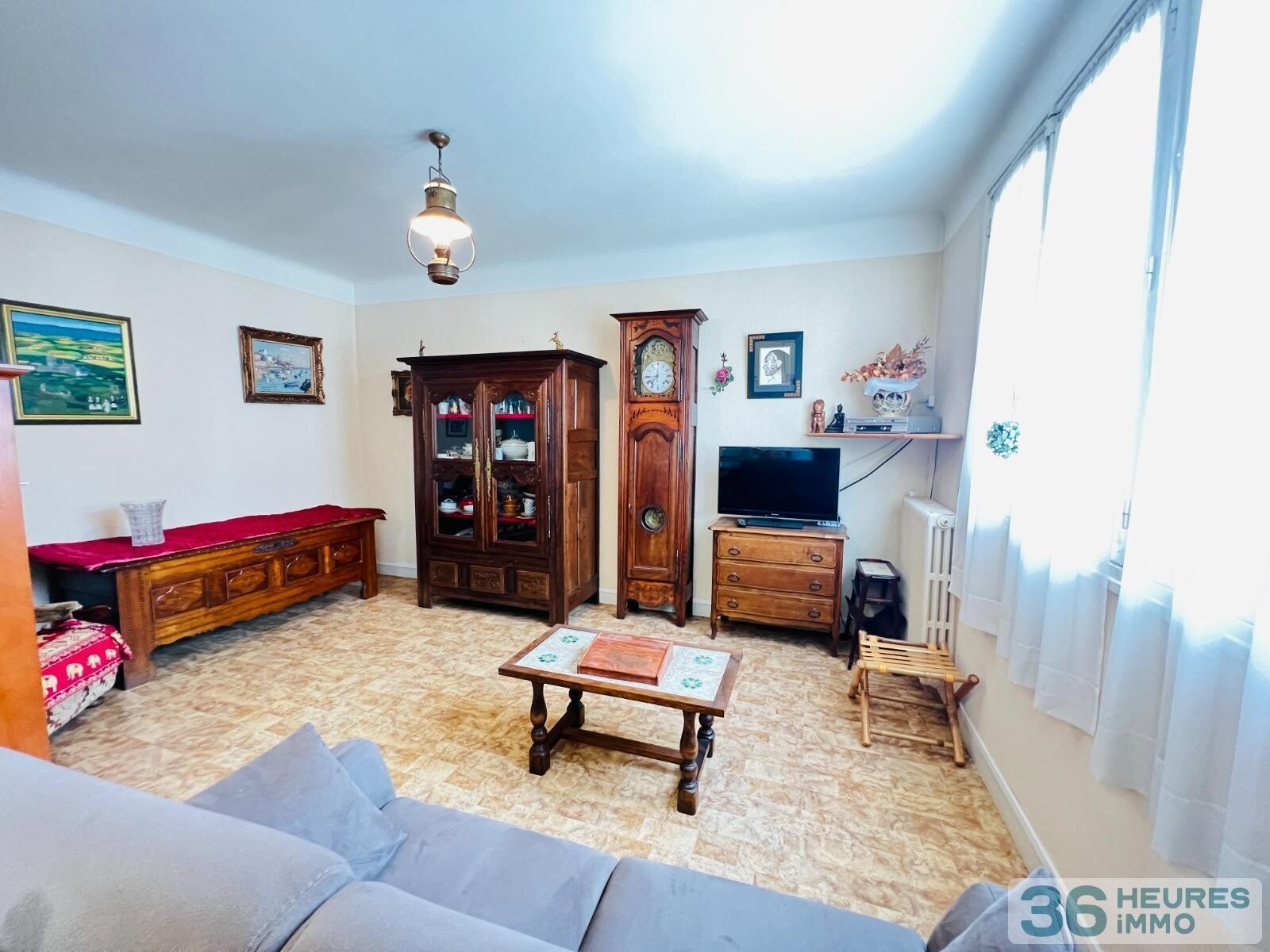 Maison familiale avec jardin et garage