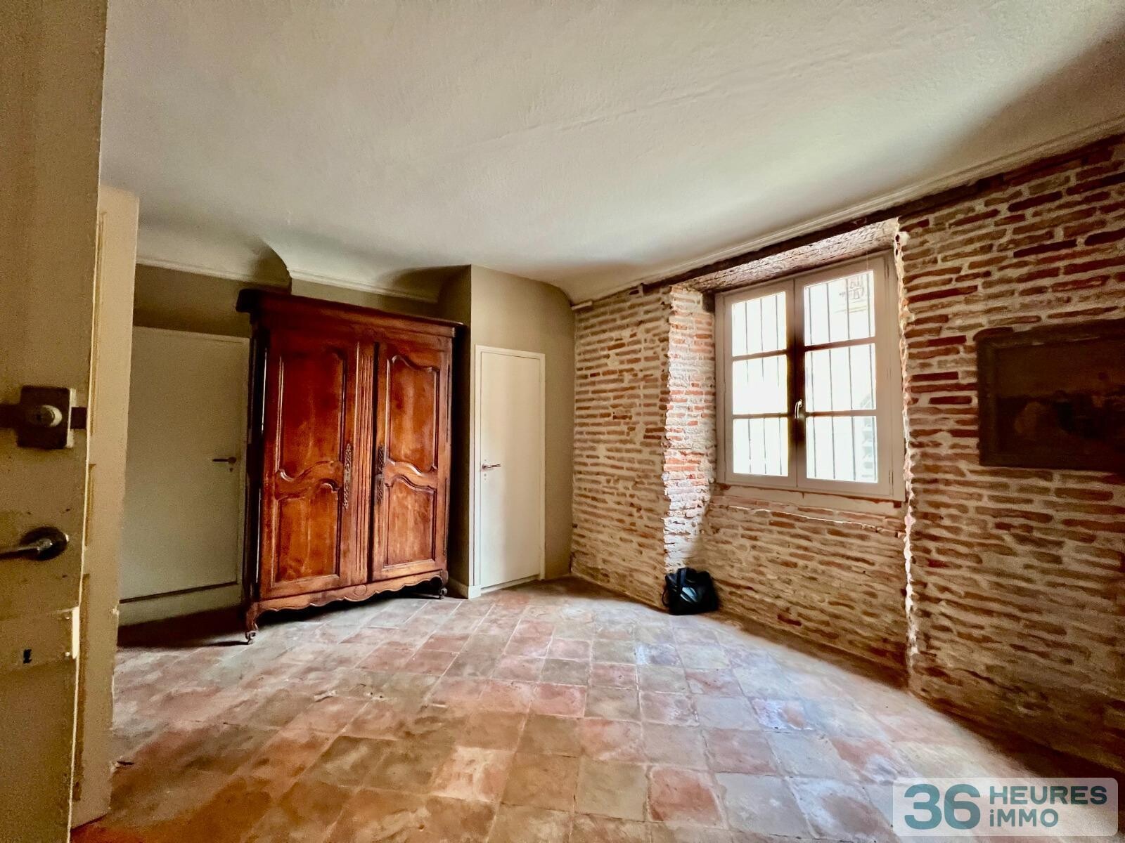 Maison de maitre centre village 