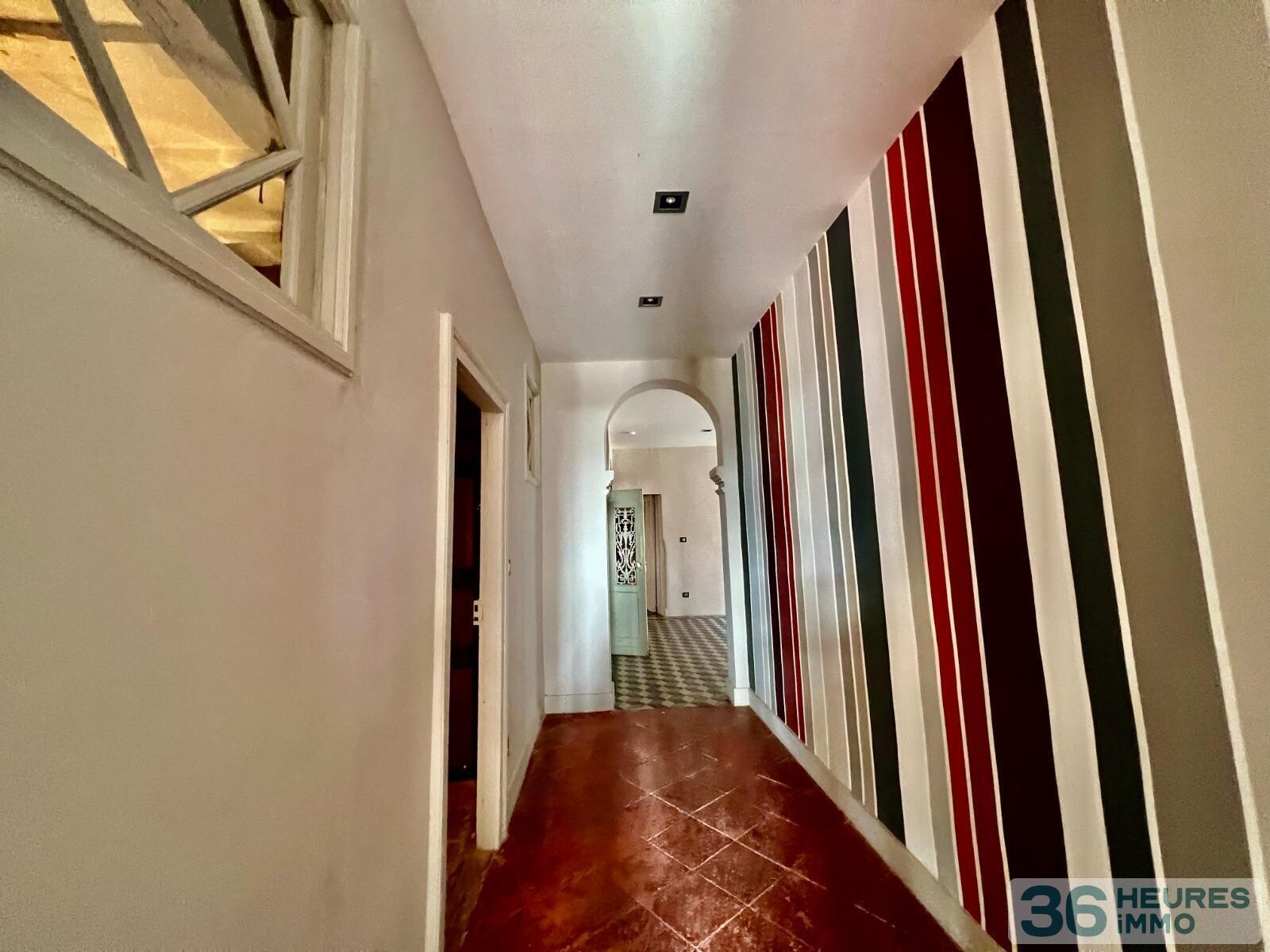 Maison de maitre centre village 