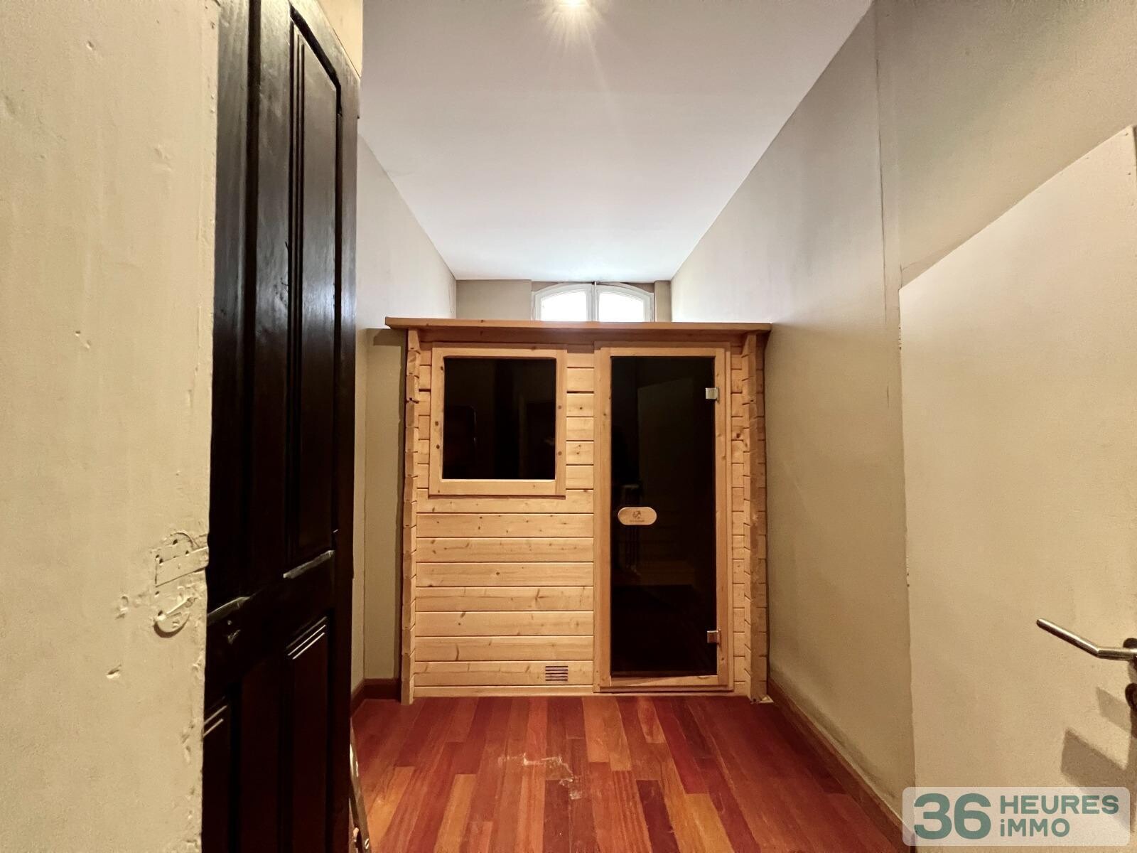 Maison de maitre centre village 