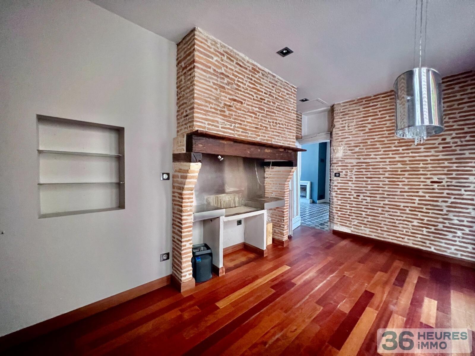 Maison de maitre centre village 