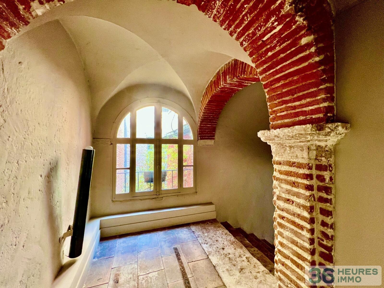 Maison de maitre centre village 