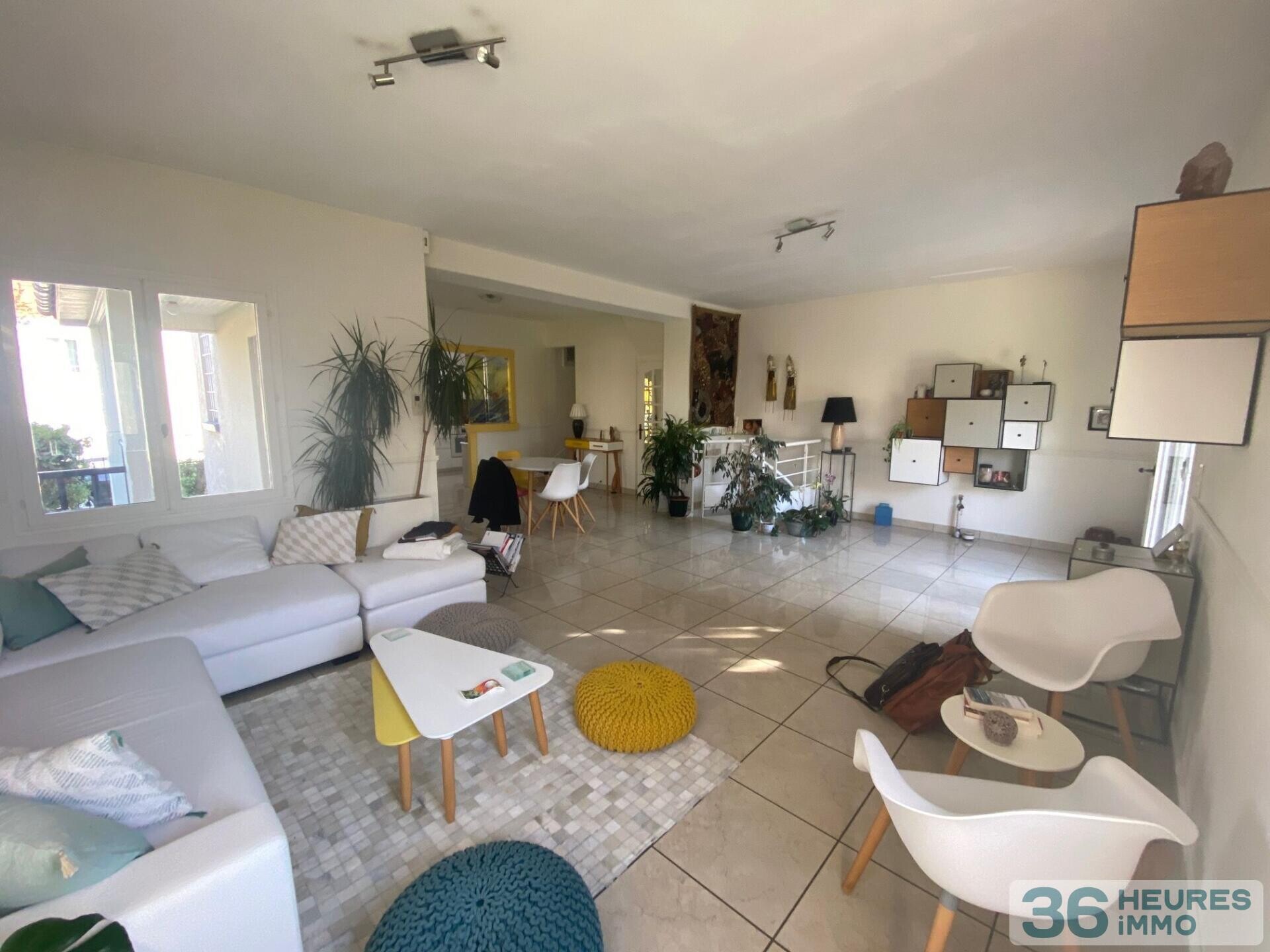 Maison 6p sur 588 m2 , jardin, garage