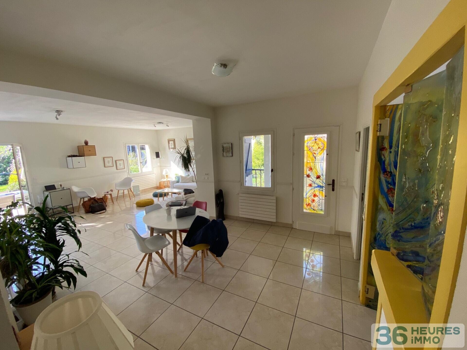 Maison 6p sur 588 m2 , jardin, garage