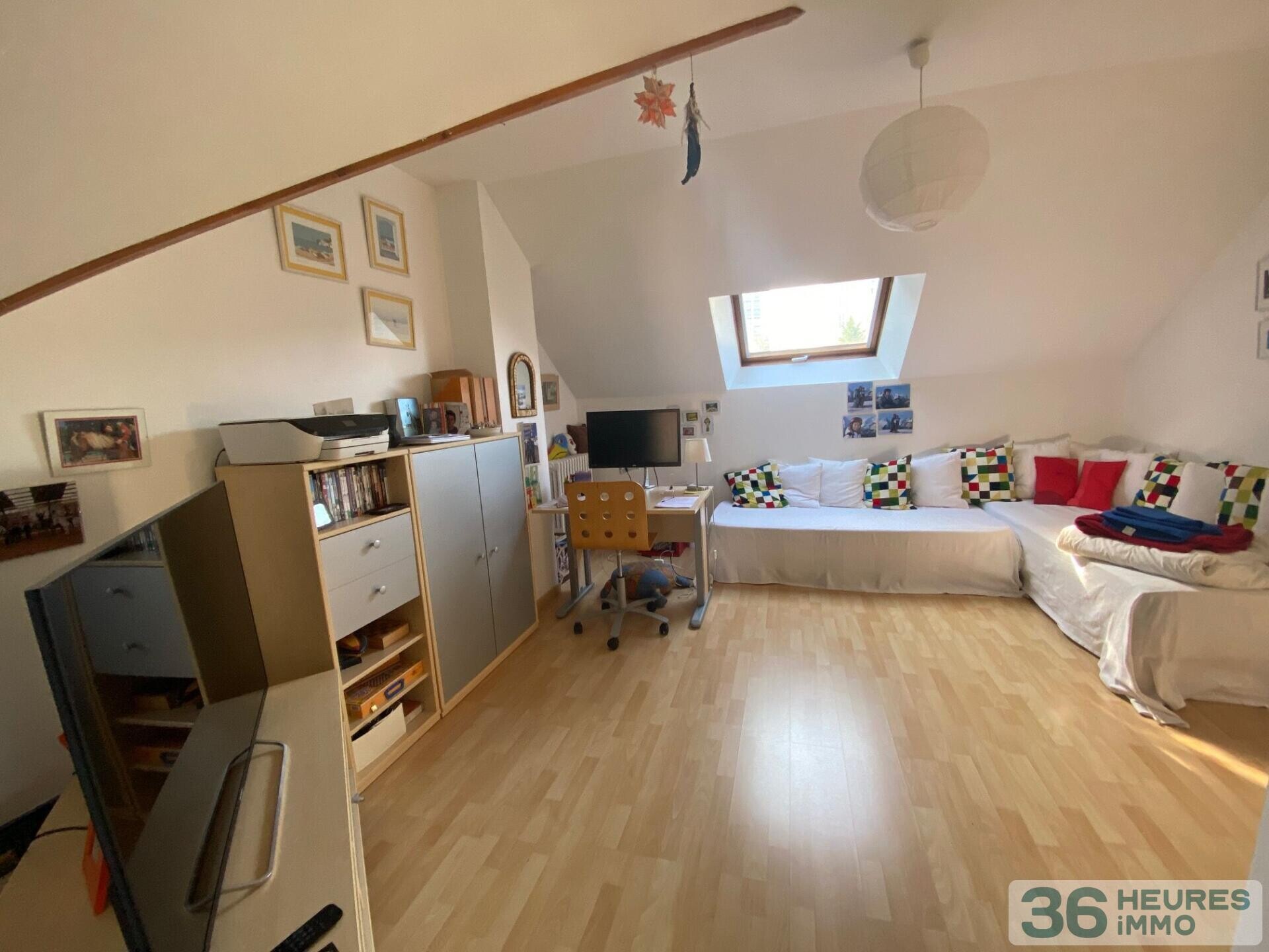 Maison 6p sur 588 m2 , jardin, garage