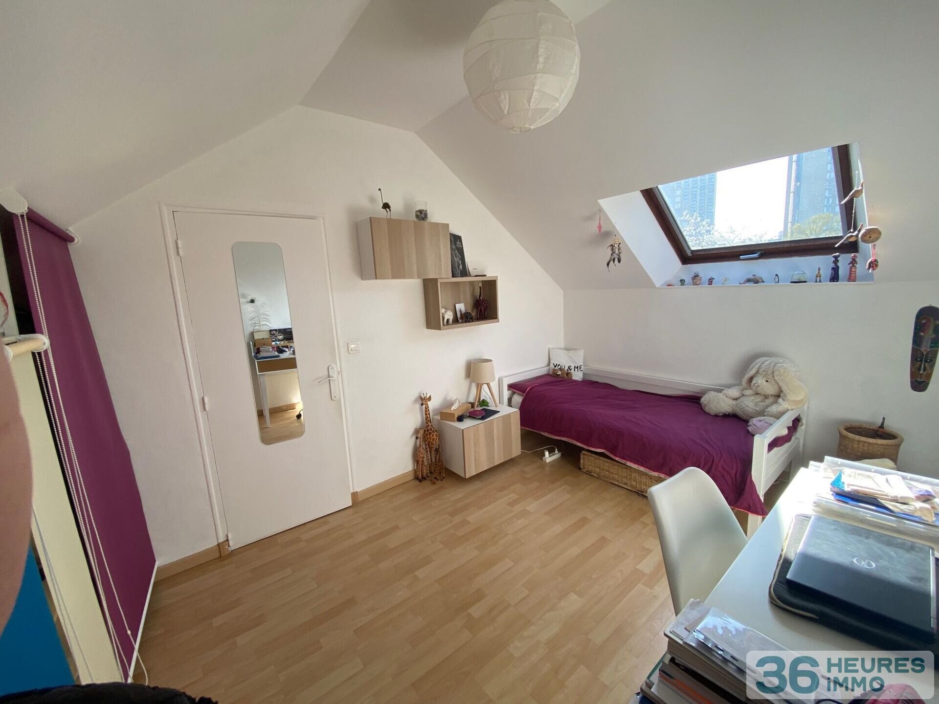 Maison 6p sur 588 m2 , jardin, garage