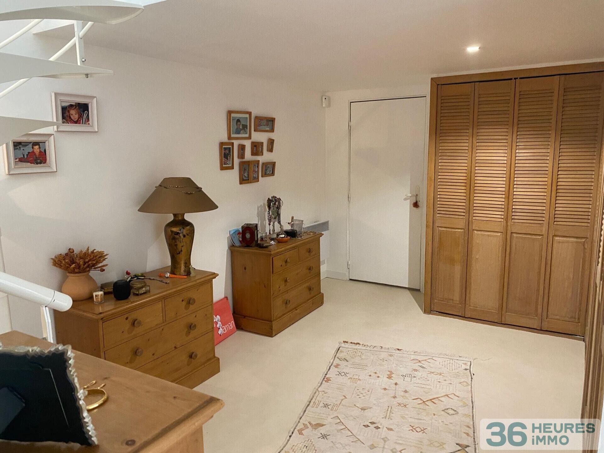 Maison 6p sur 588 m2 , jardin, garage