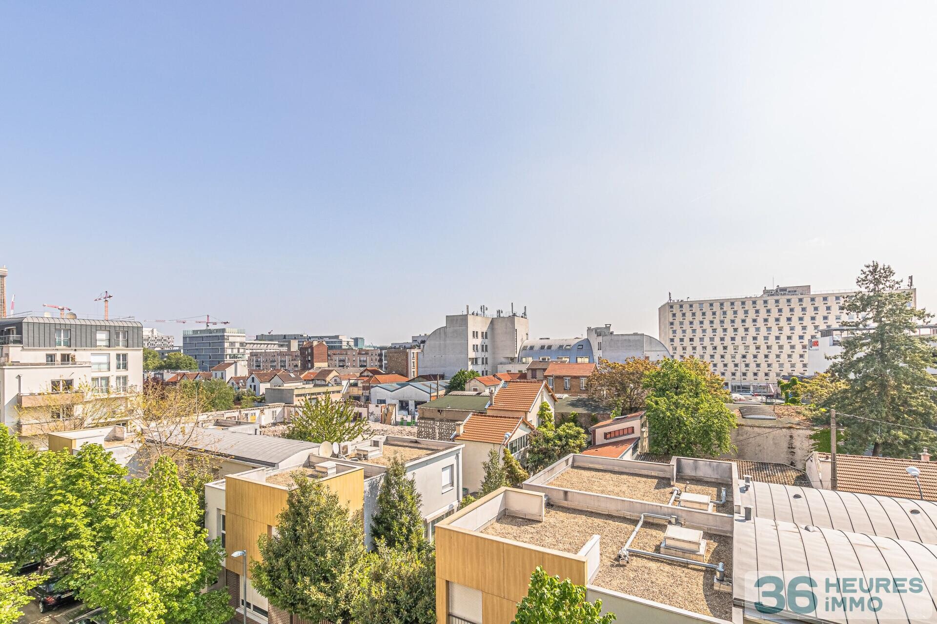 Trois pieces 65 m2 balcon ascenseur parking cave