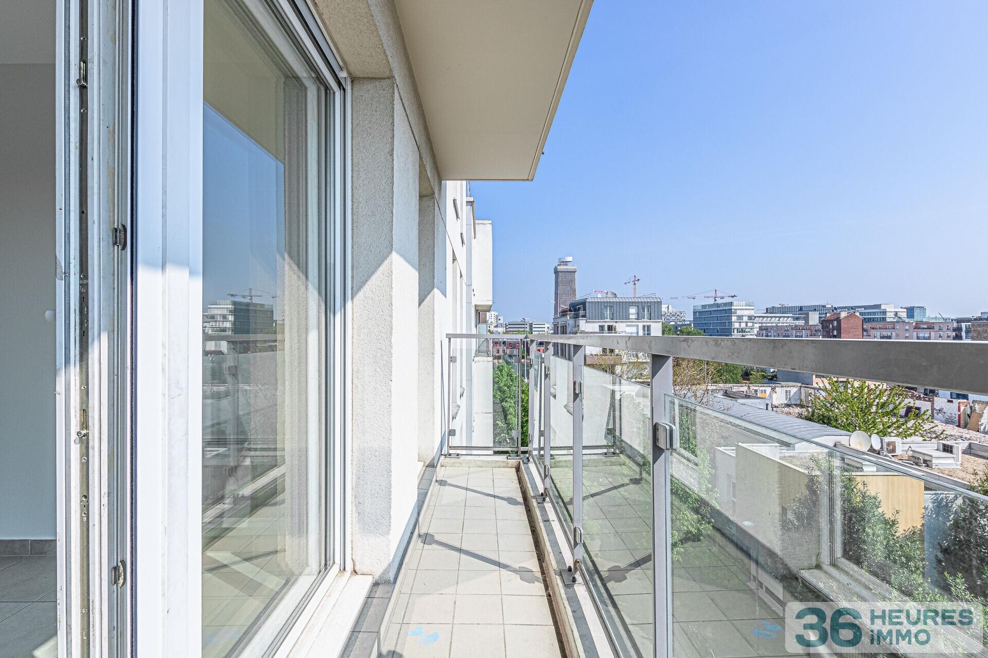 Trois pieces 65 m2 balcon ascenseur parking cave