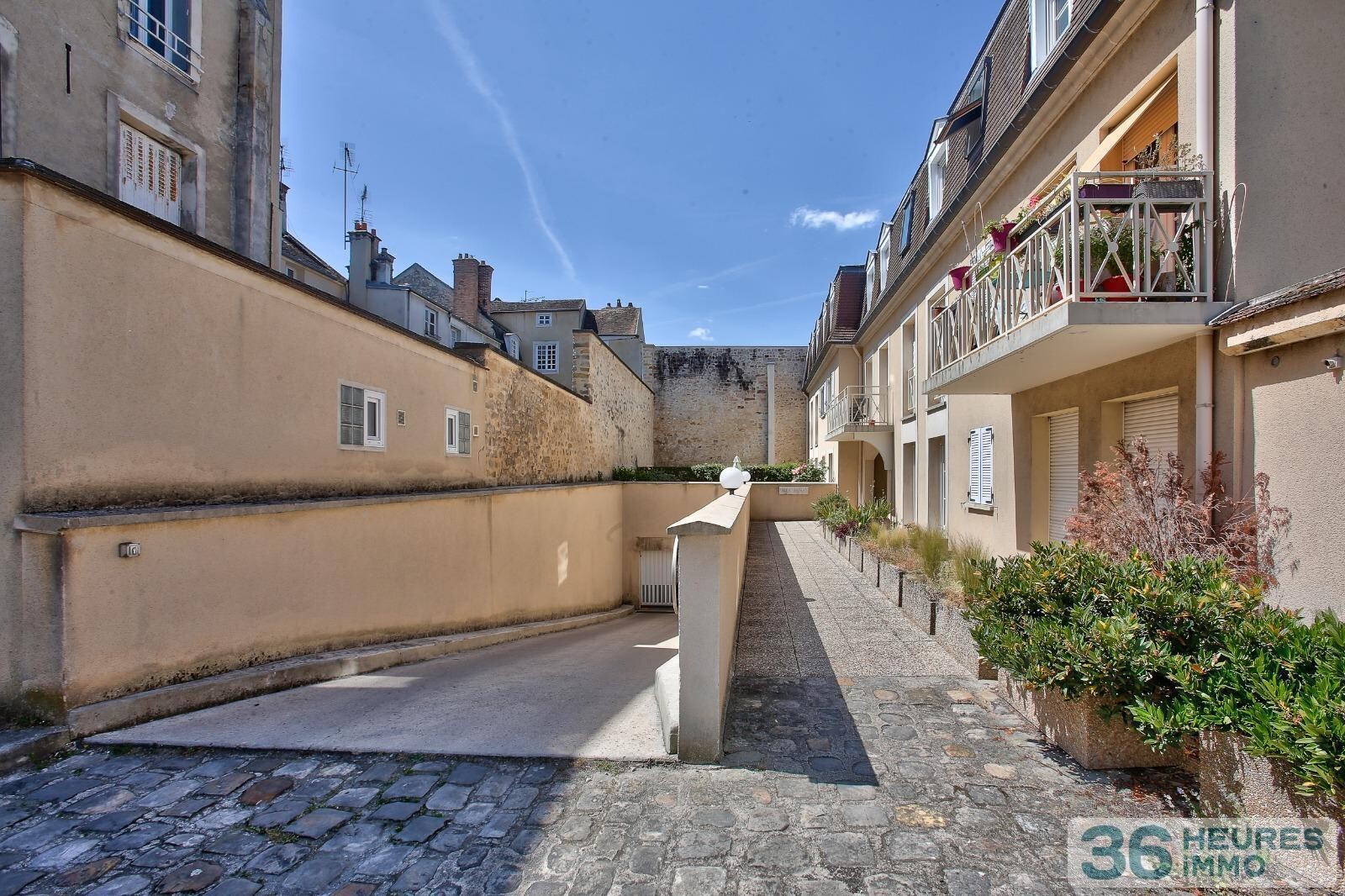 Vente beau 3 pieces traversant