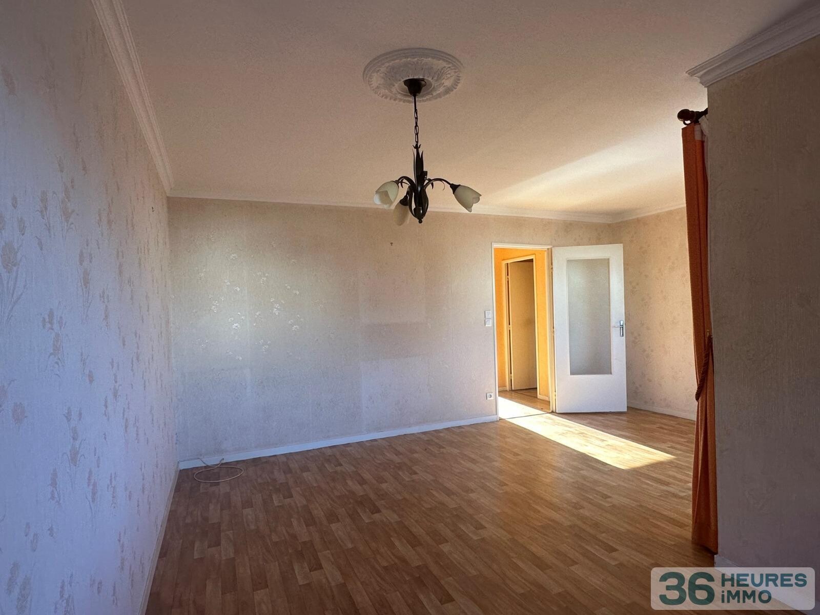 Centre-ville concarneau, t3, 62 m² avec garage et loggia