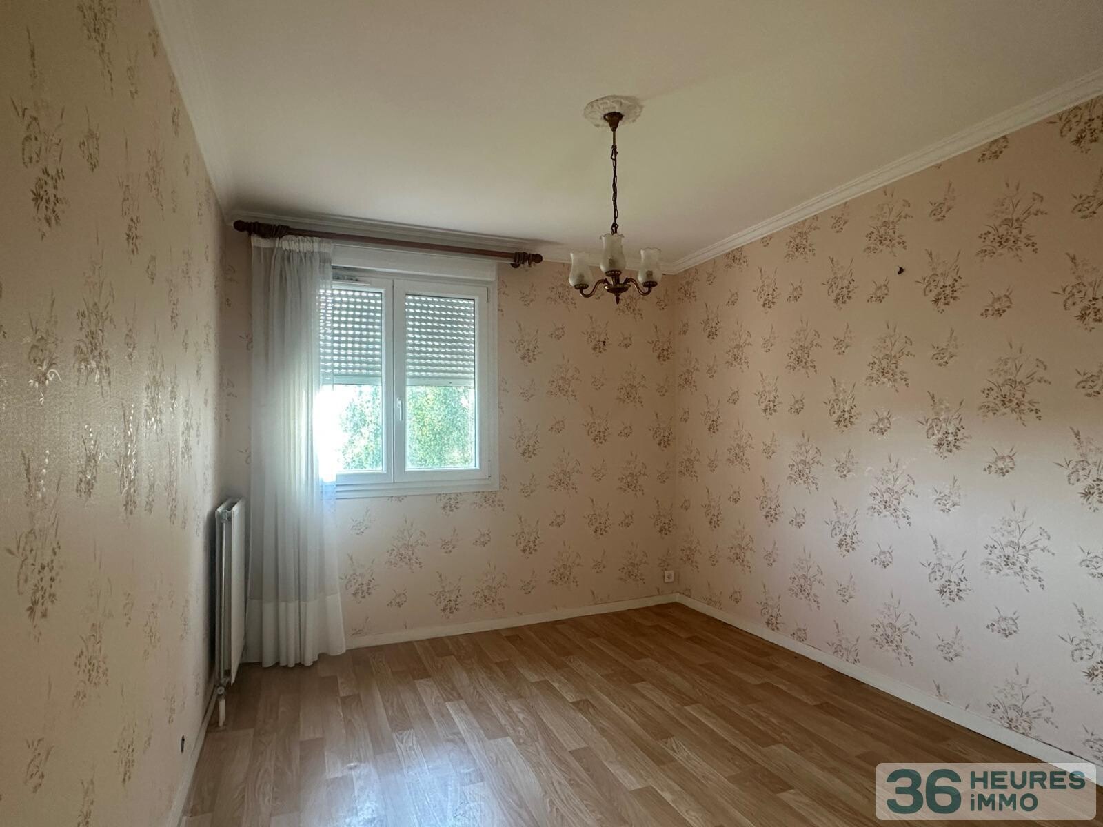 Centre-ville concarneau, t3, 62 m² avec garage et loggia