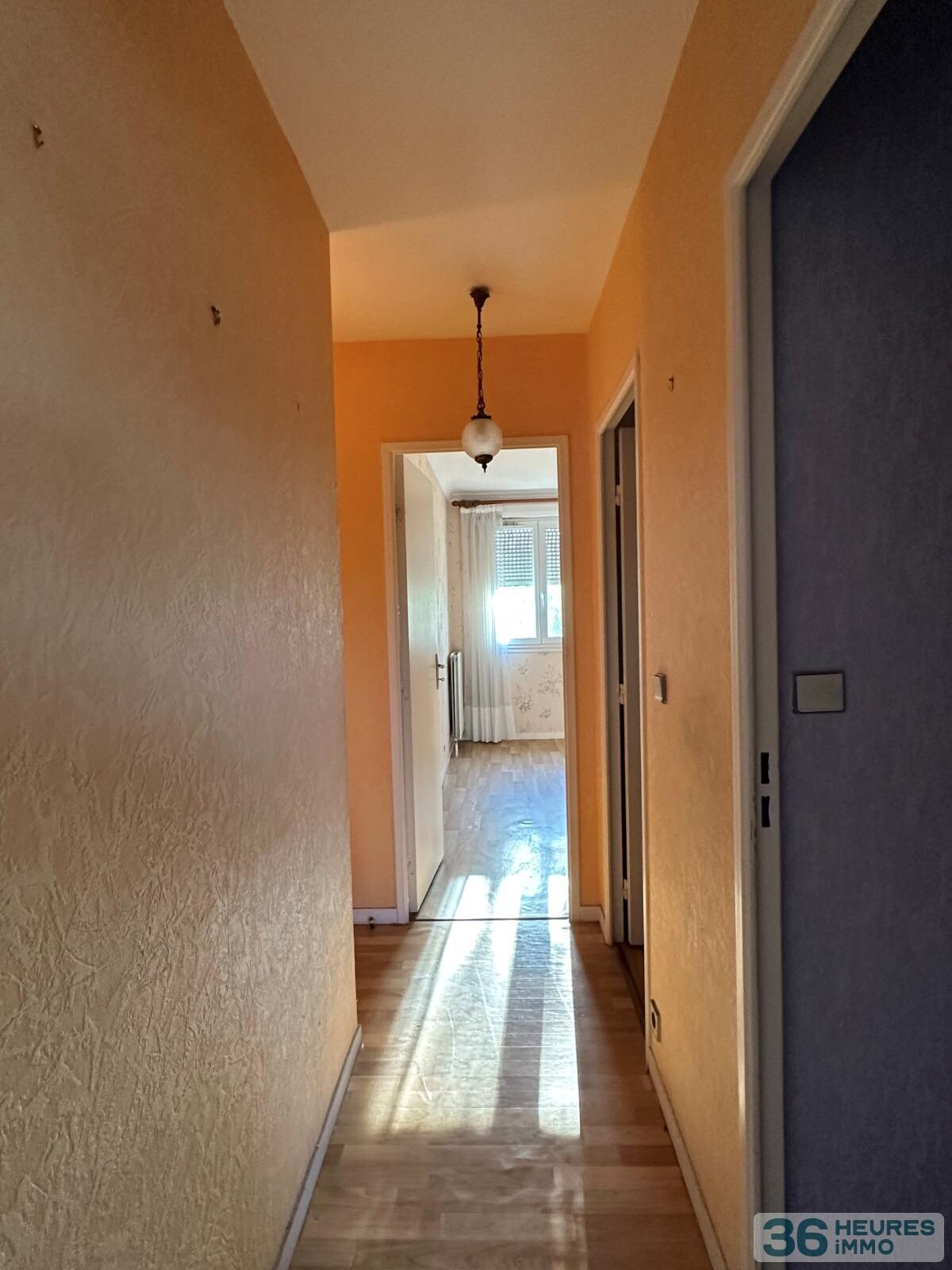 Centre-ville concarneau, t3, 62 m² avec garage et loggia