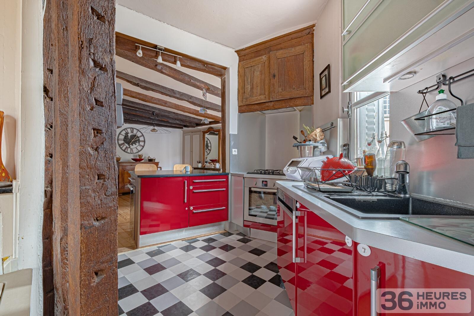 Bel appartement ancien au coeur de ville