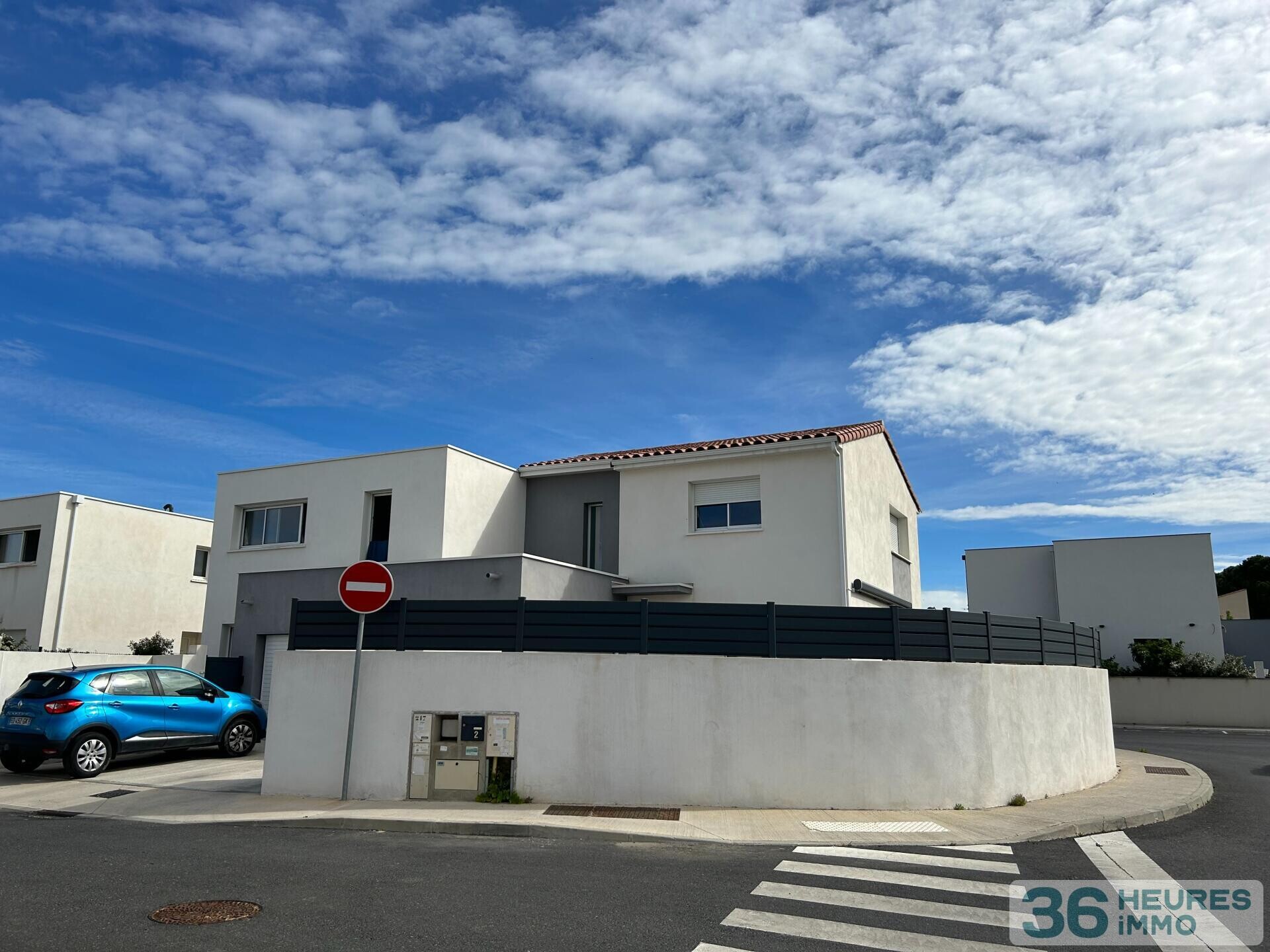 Villa t4 contemporaine avec jardin et garage