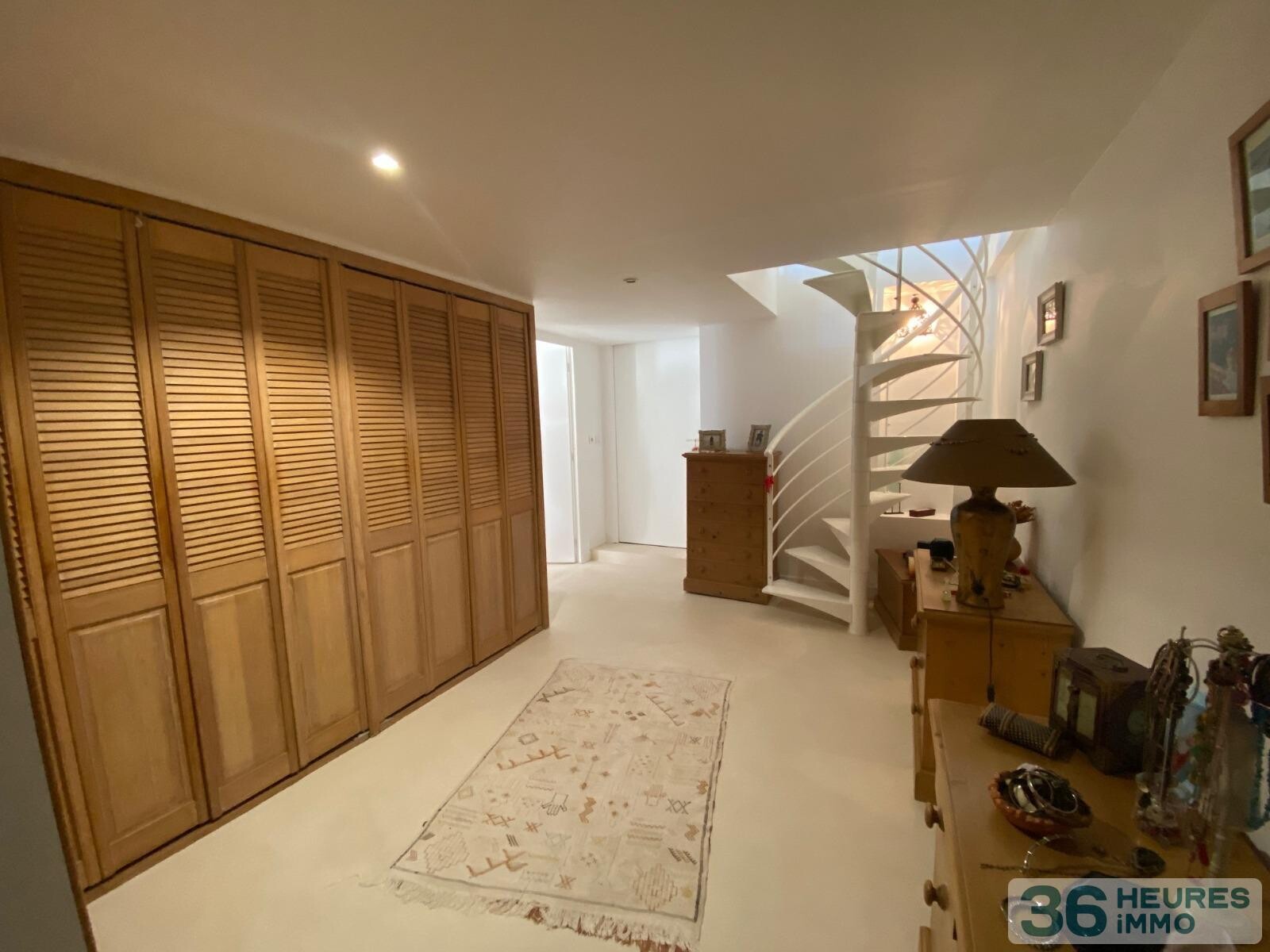 Prestations de qualite, 213m2 au sol, grand jardin, garage