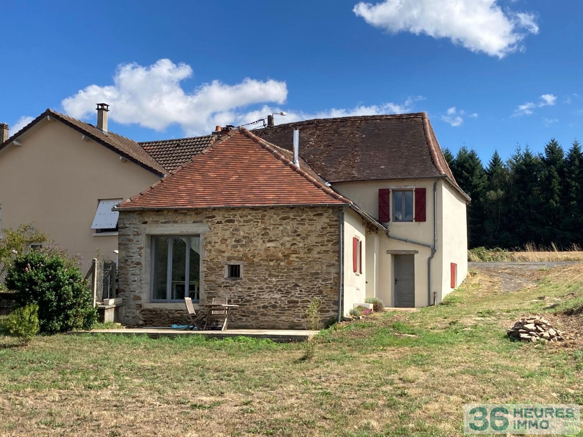Maison de caractère de 4 pièces avec jardin