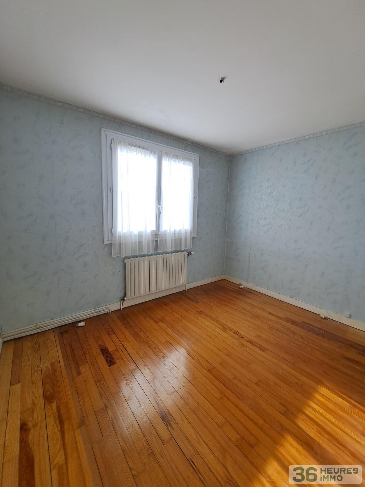 Premartine - maison avec 3 chambres - garage et jardin