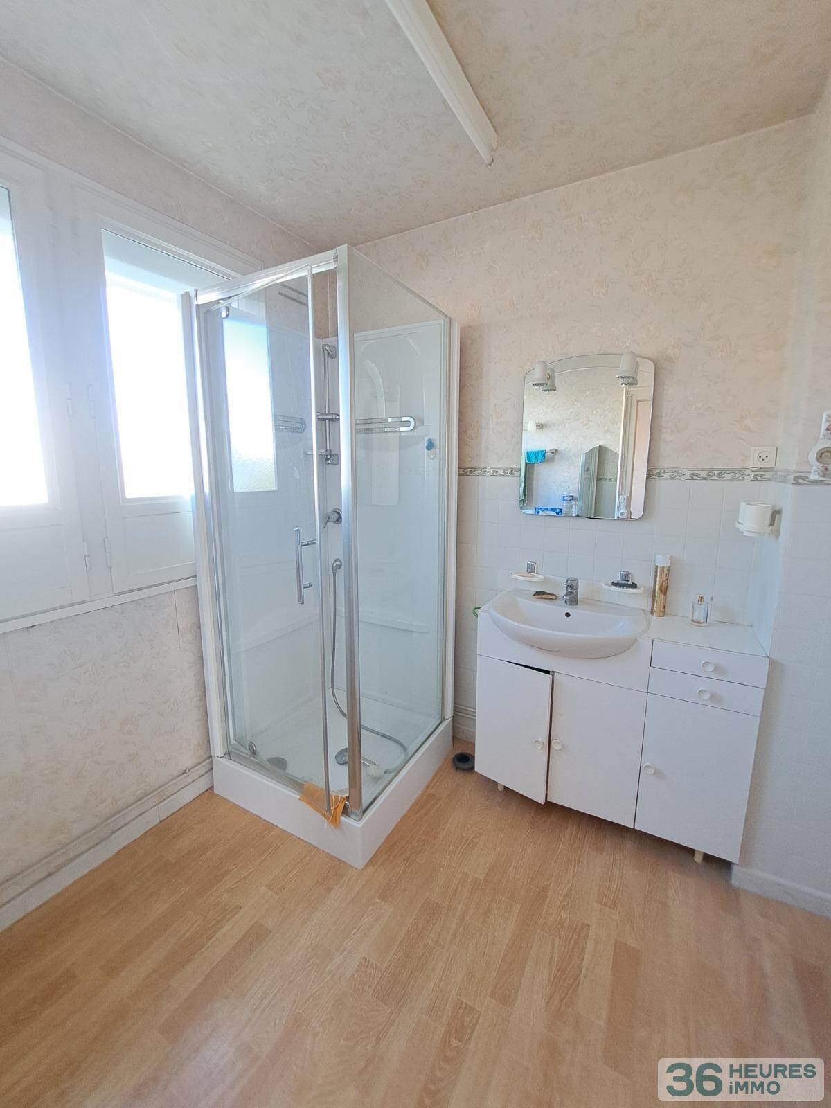 Premartine - maison avec 3 chambres - garage et jardin