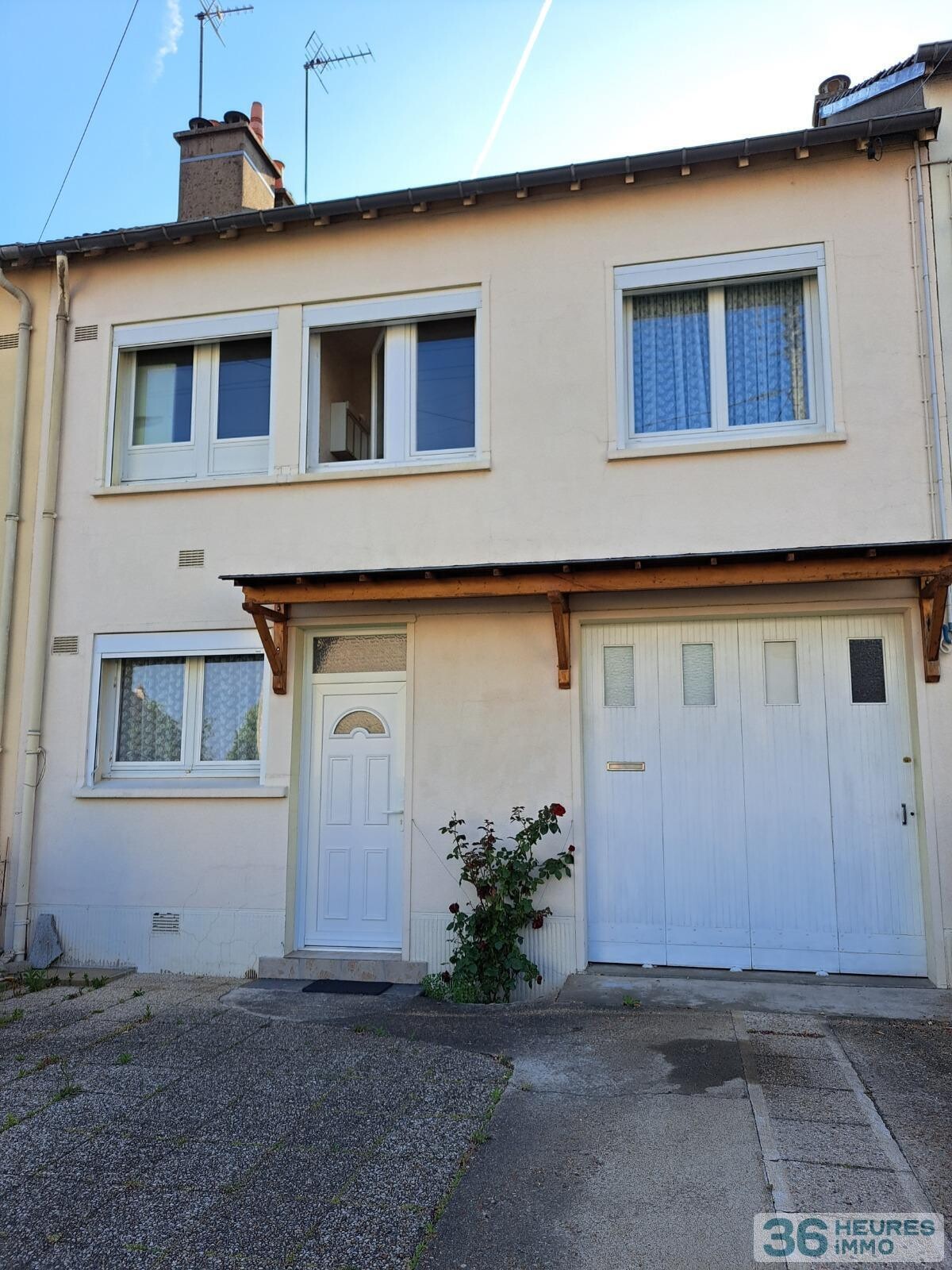 Premartine - maison avec 3 chambres - garage et jardin