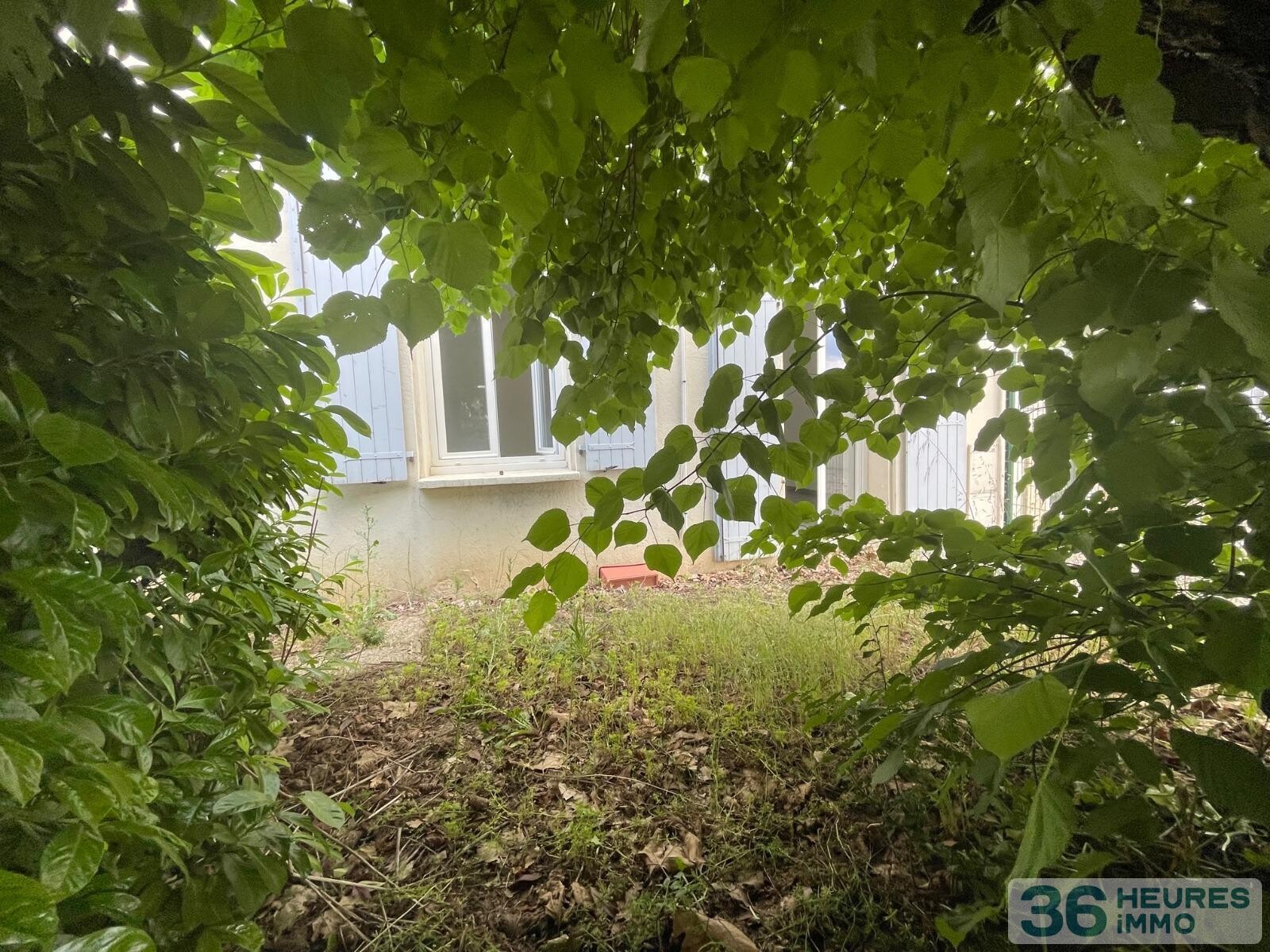 Appartement 3 pieces de 96 m2 + jardin + parking