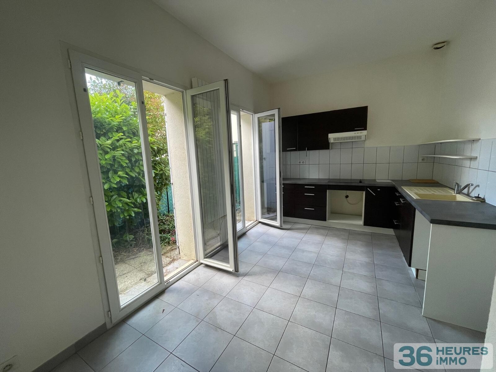 Appartement 3 pieces de 96 m2 + jardin + parking