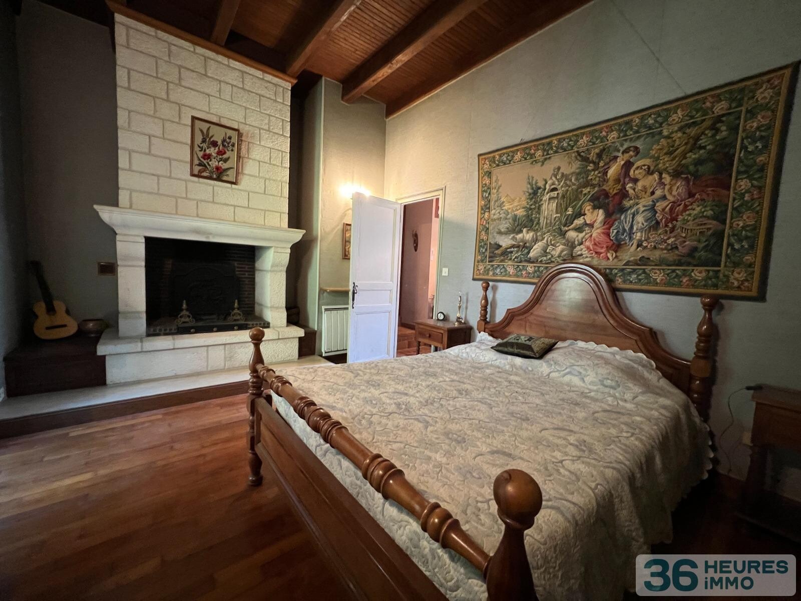 Périgourdine de 7 pièces sur 3,2ha de terrain avec ruisseau