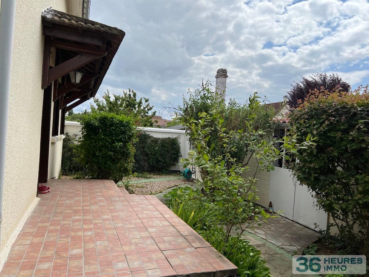 Maison individuelle traversante