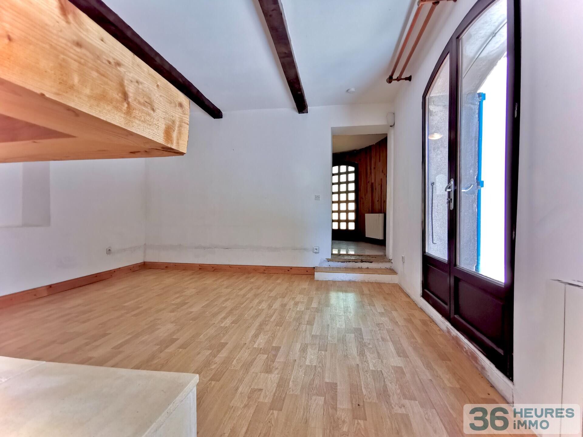 A vendre, à aspiran (hérault - 34) maison 4 pièces d'env 105 m2 + garage sur terrain d'env 969 m2