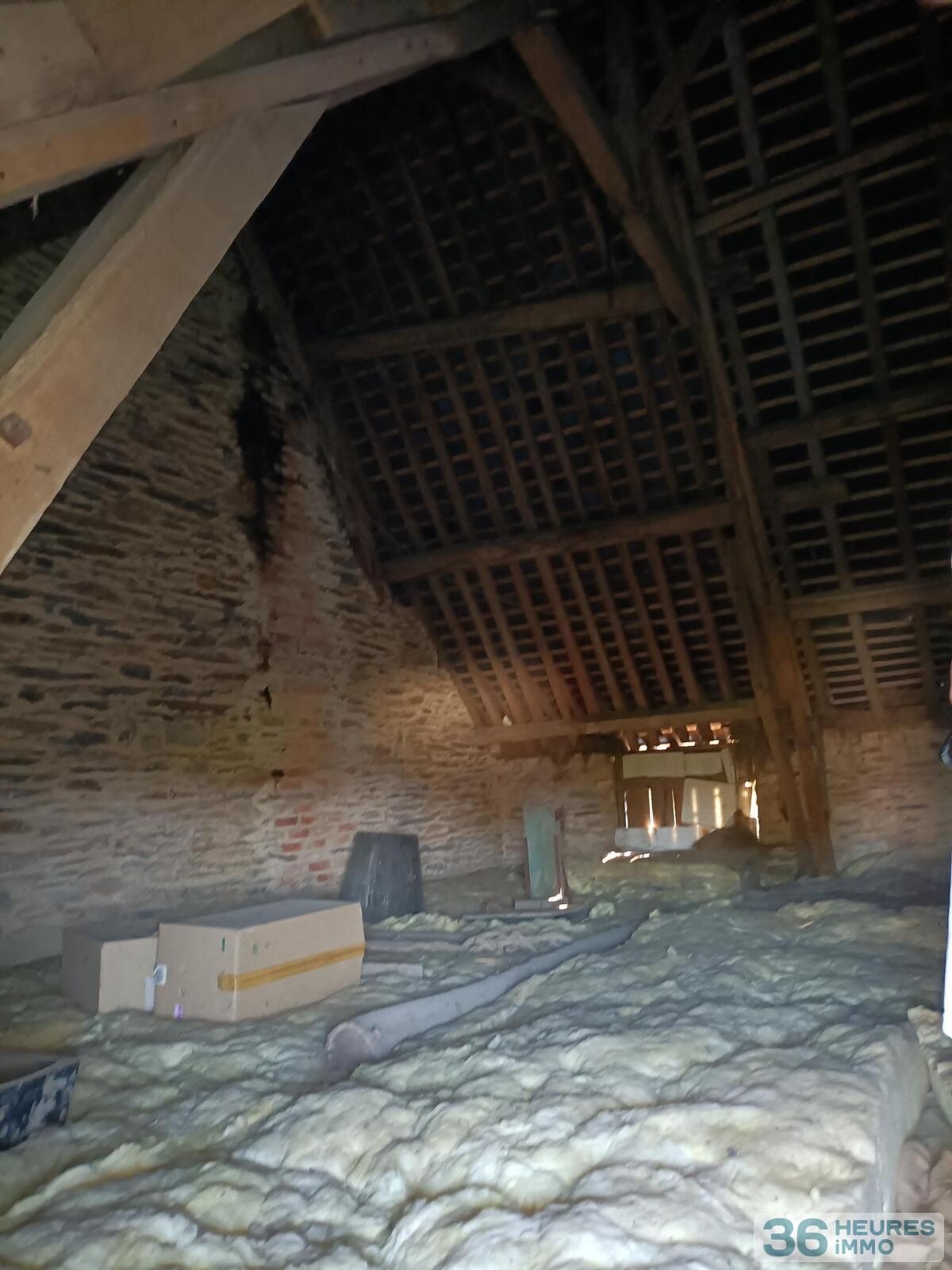 Maison de bourg à rénover 