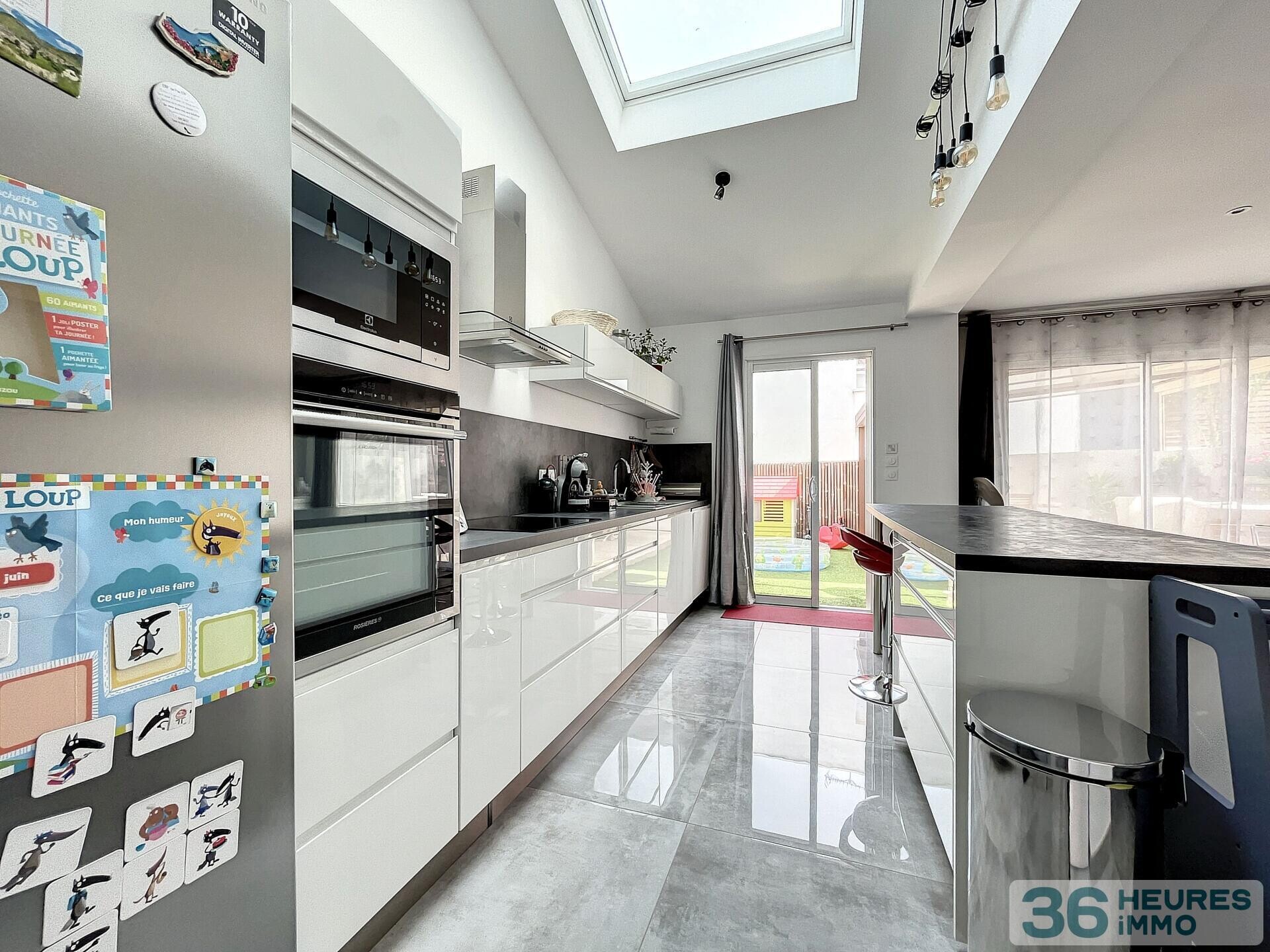 Maison recente 3 pieces 94 m²