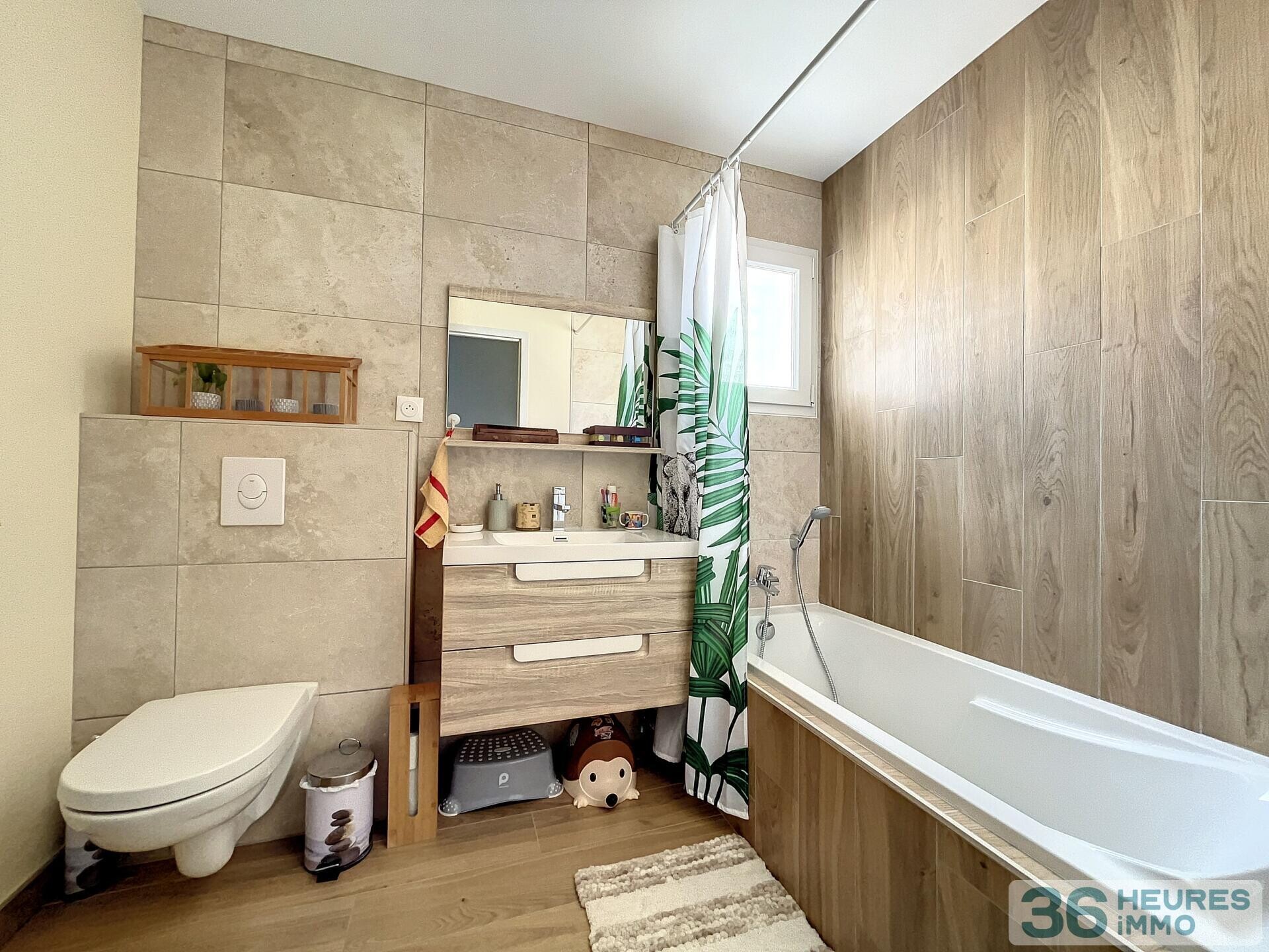 Maison recente 3 pieces 94 m²