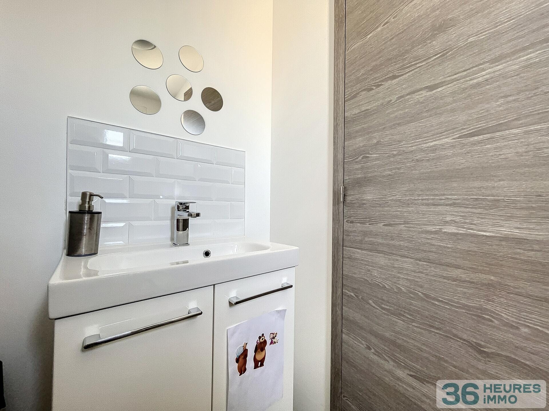 Maison recente 3 pieces 94 m²