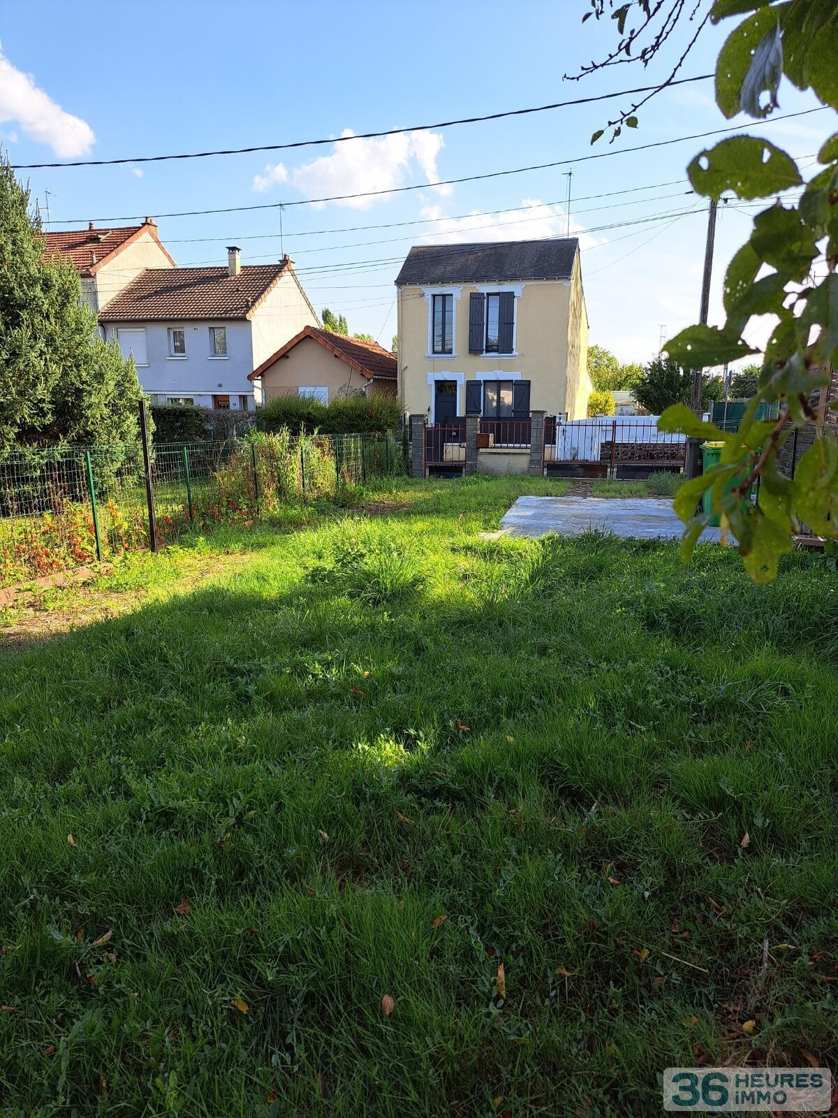 Rue de rouillon - maison avec jardin 