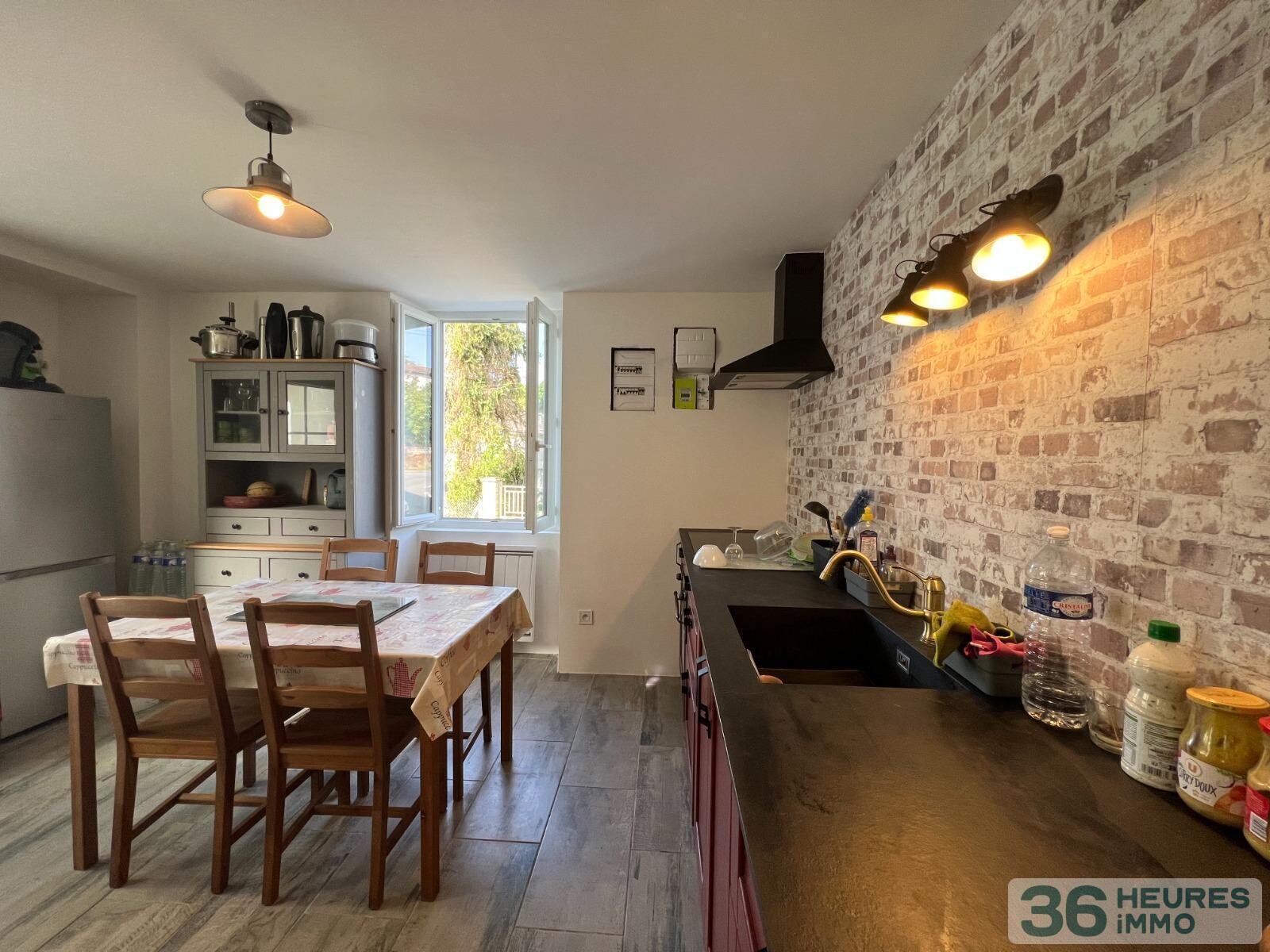 Maison rénovée à deux pas du centre-ville de thiviers