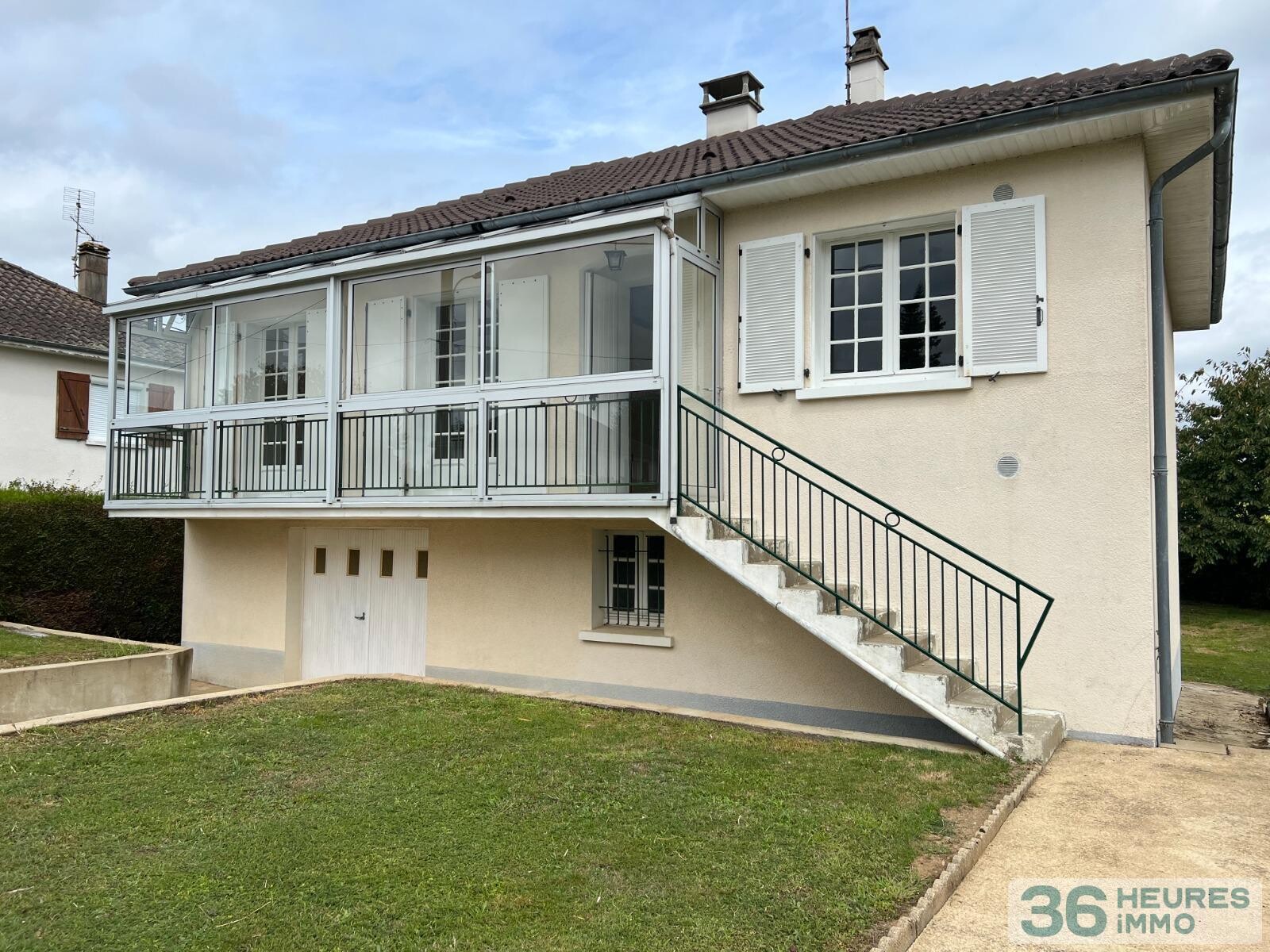 Pavillon dans quartier calme à 2 pas du bourg de lanouaille