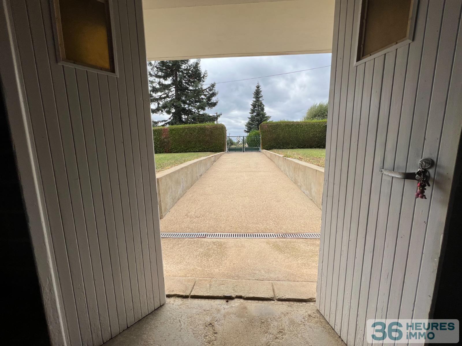 Pavillon dans quartier calme à 2 pas du bourg de lanouaille