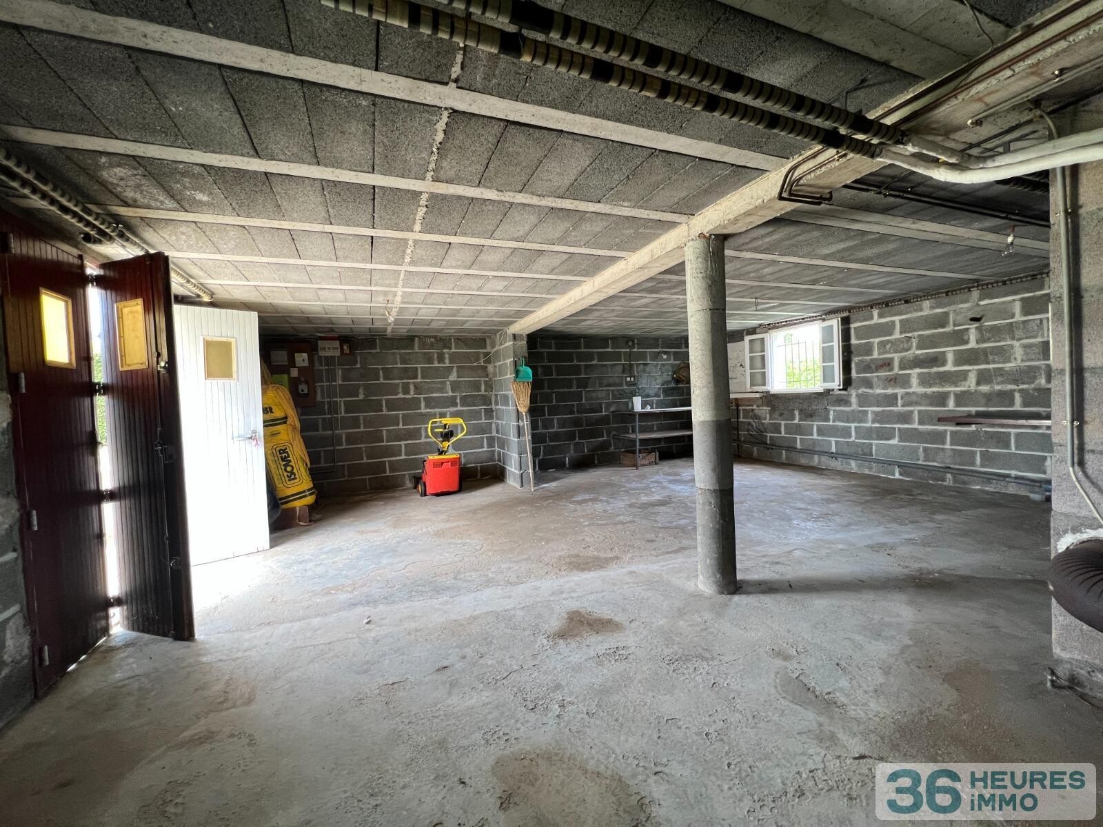 Pavillon dans quartier calme à 2 pas du bourg de lanouaille