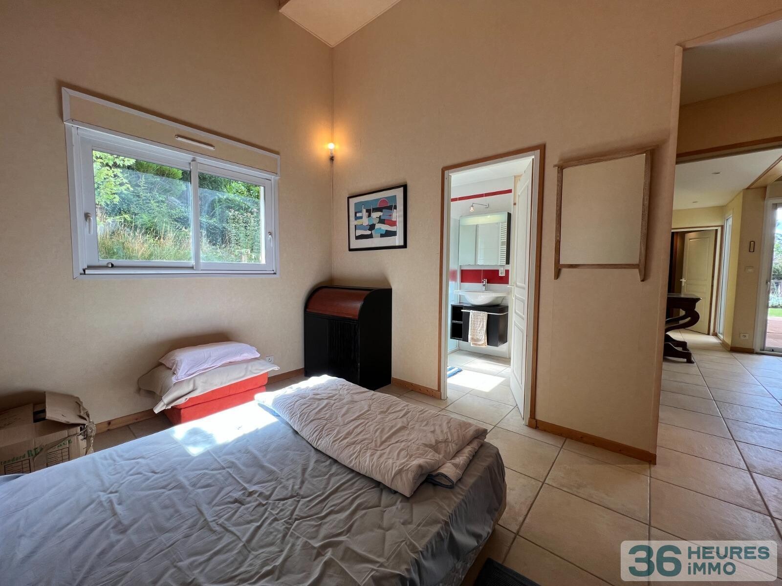 Maison d'architecte avec vue dégagée 