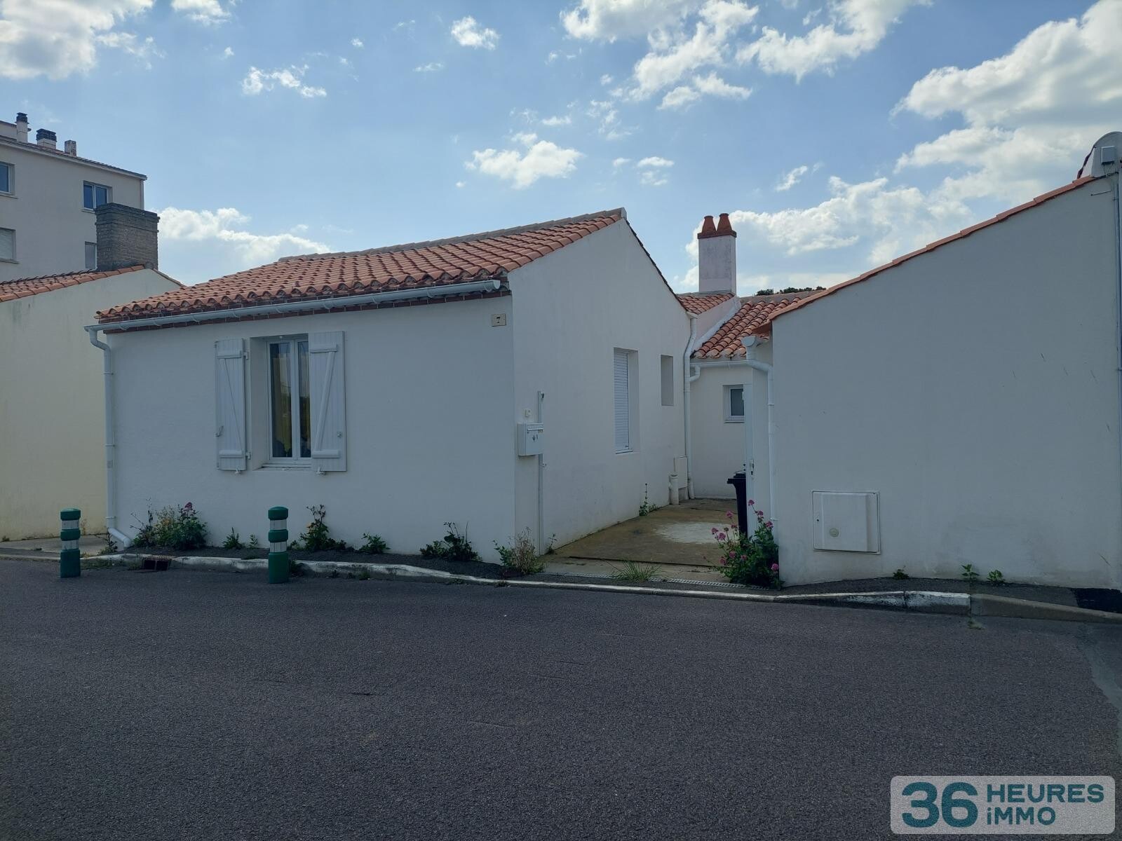 Maison en plein centre de saint gilles croix de vie