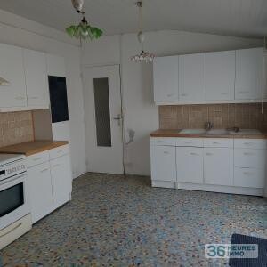 Maison en plein centre de saint gilles croix de vie