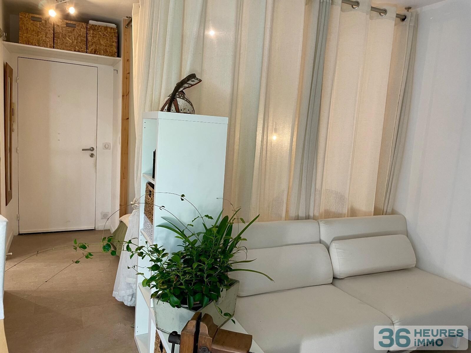 Studio rez-de- jardin 