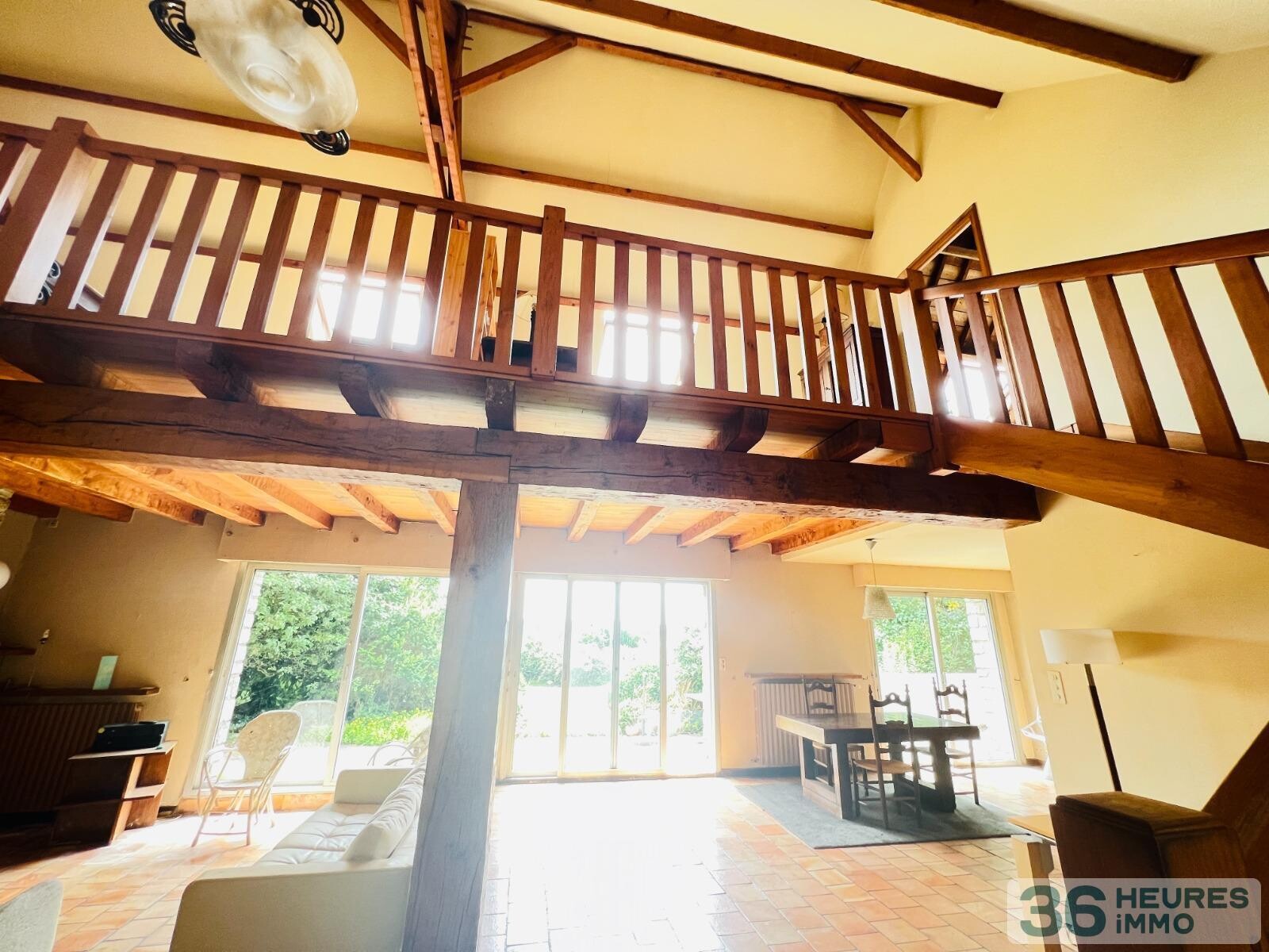 Maison à moderniser située au coeur d'une vaste propriété