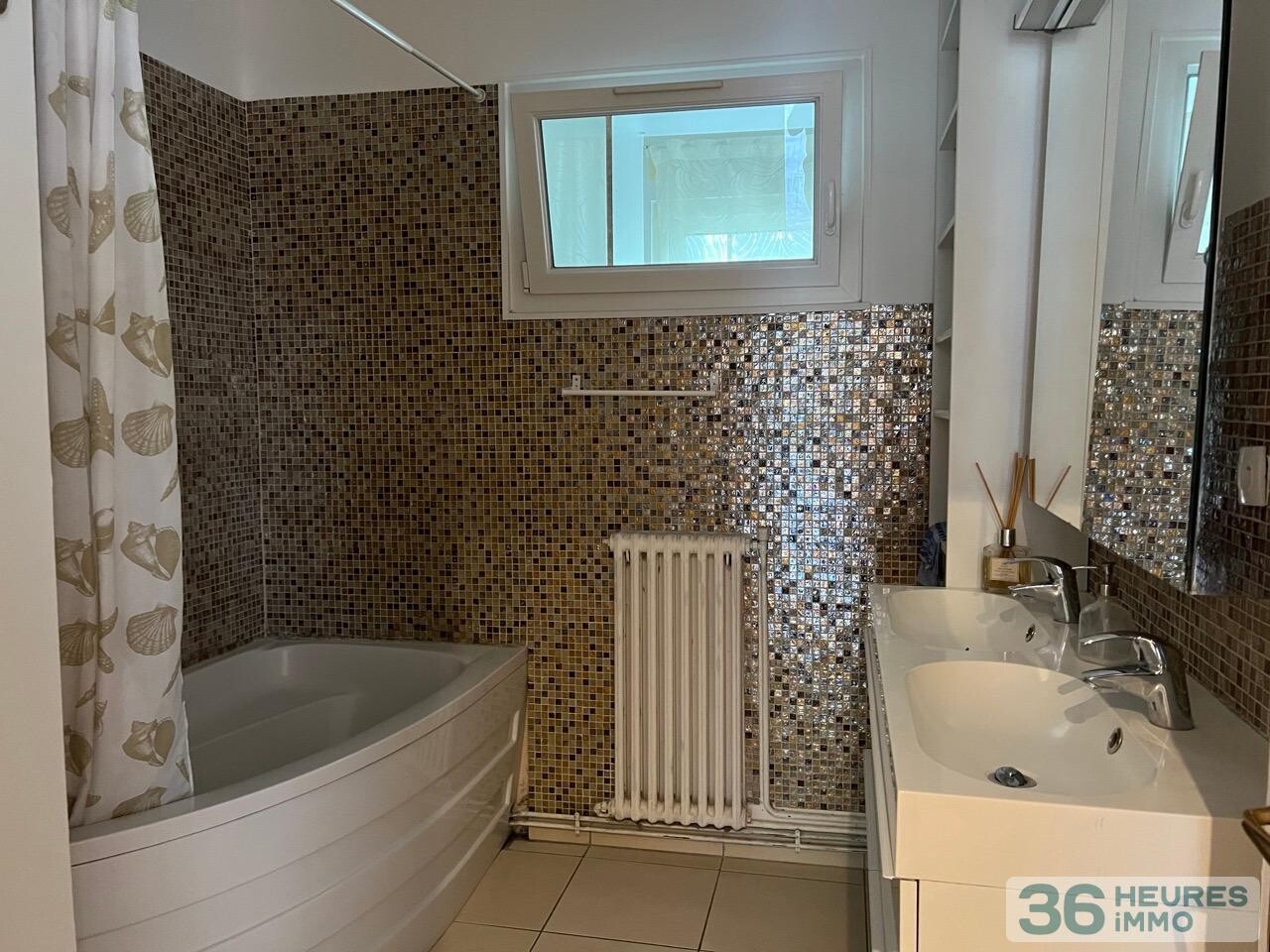 Appartement traversant, balcon