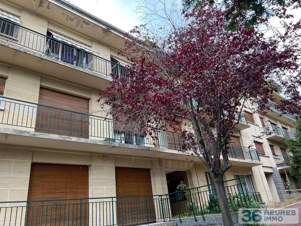 Appartement traversant, balcon