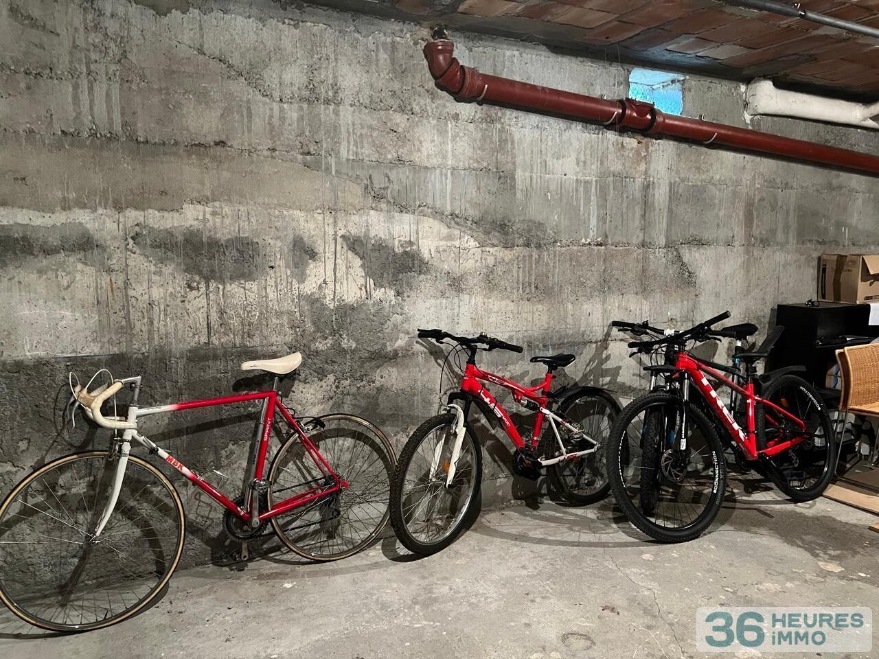 Appartement traversant, balcon