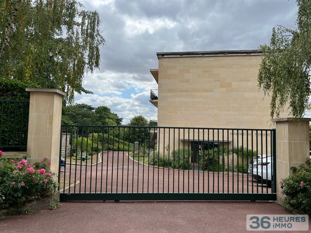 Appartement traversant, balcon