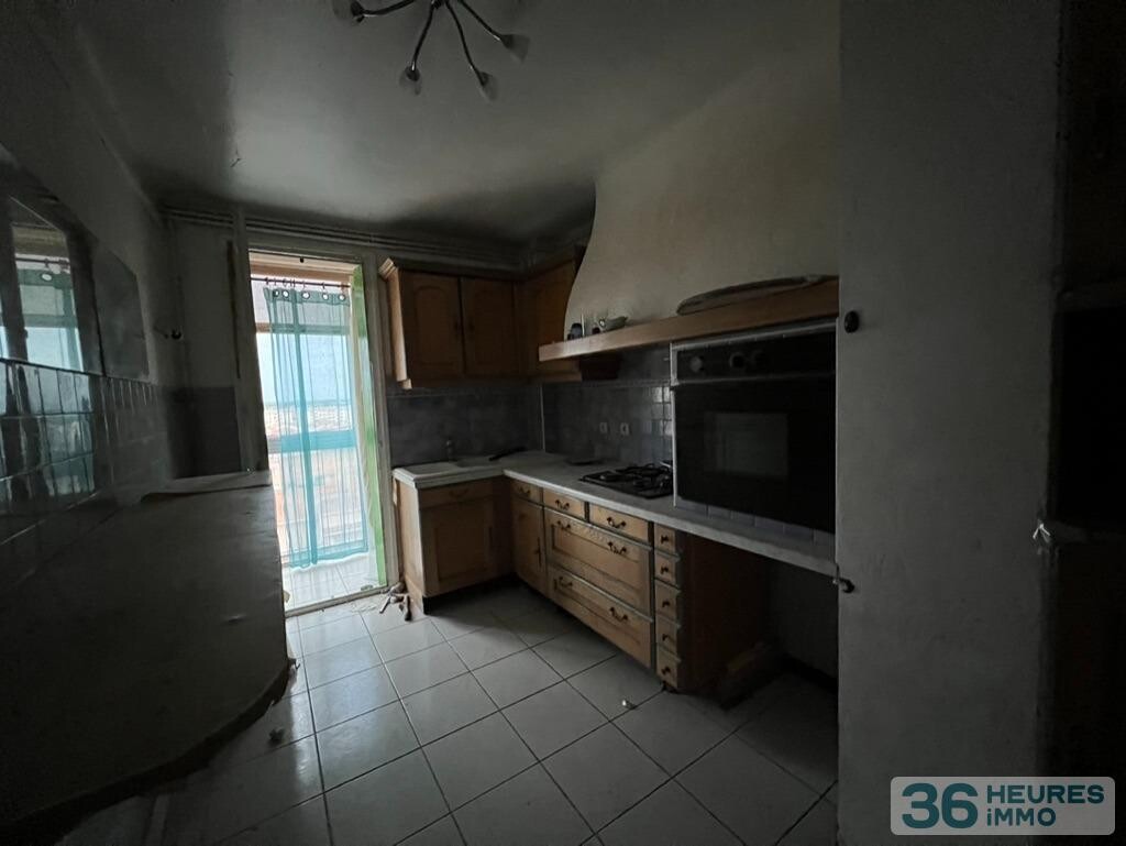 Appartement T 2 avec terrasse 