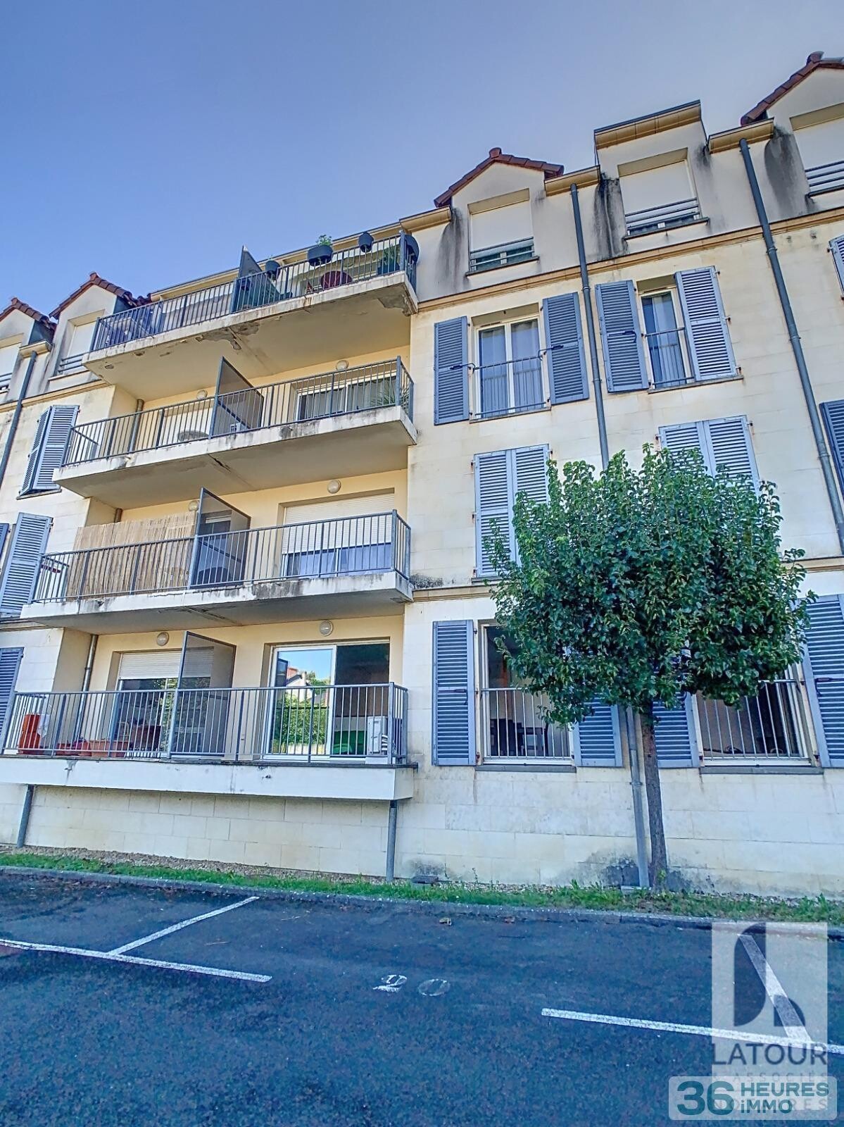 Appartement t2 (ancien t3) avec parking- centre de perigueux