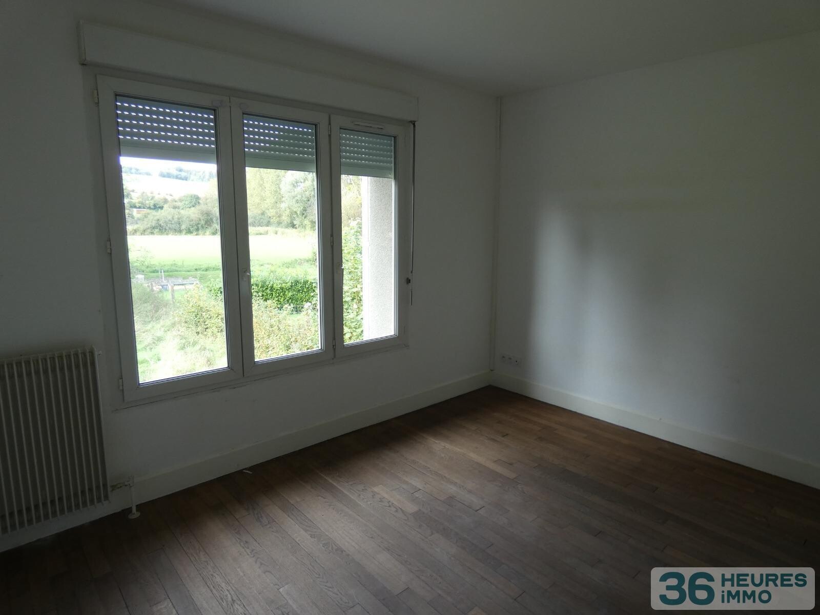 Maison d'habitation 5 pièces indépendante